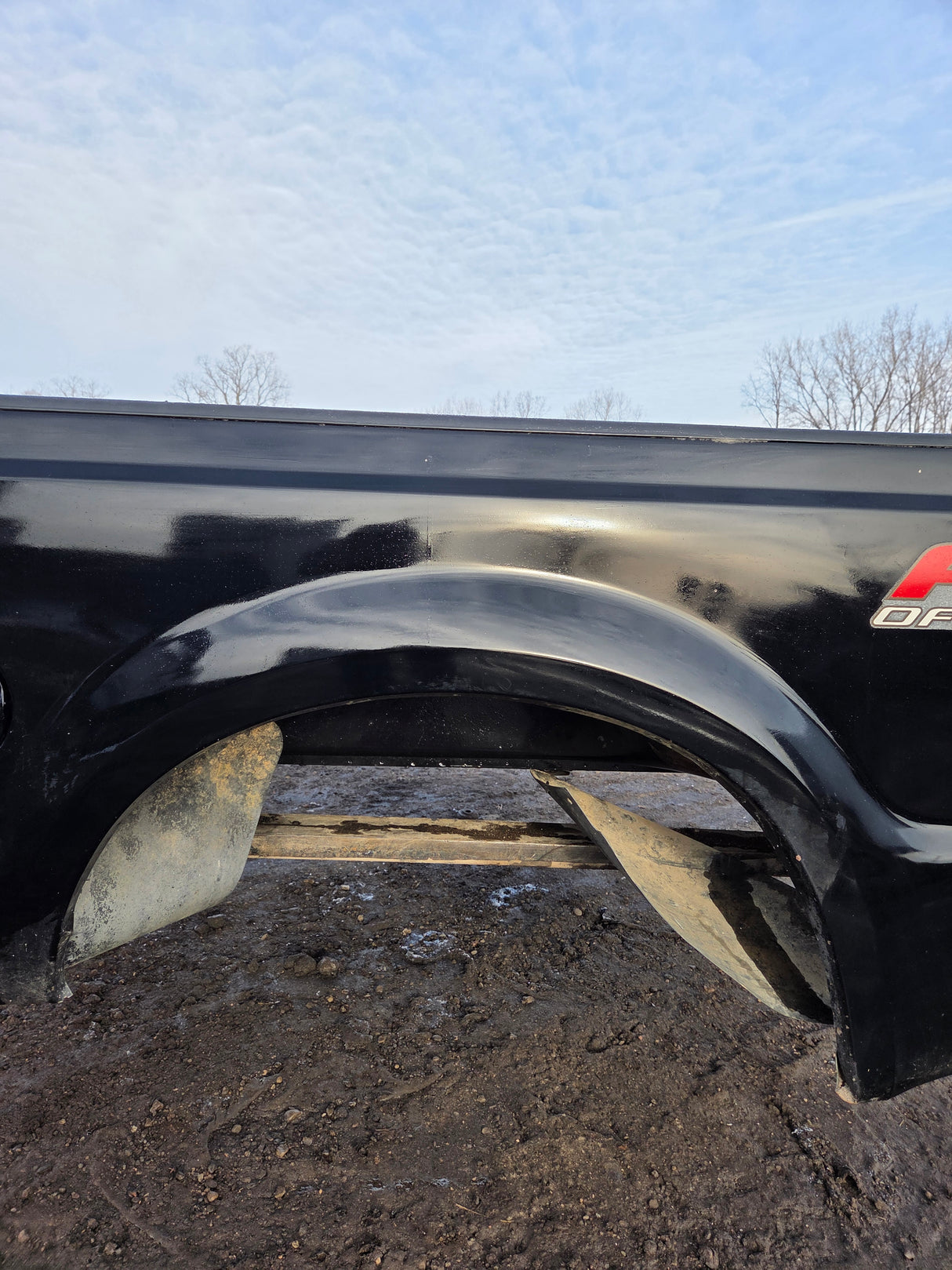 1999-2010 Ford Super Duty F250 F350 6' 9" Short Truck Bed