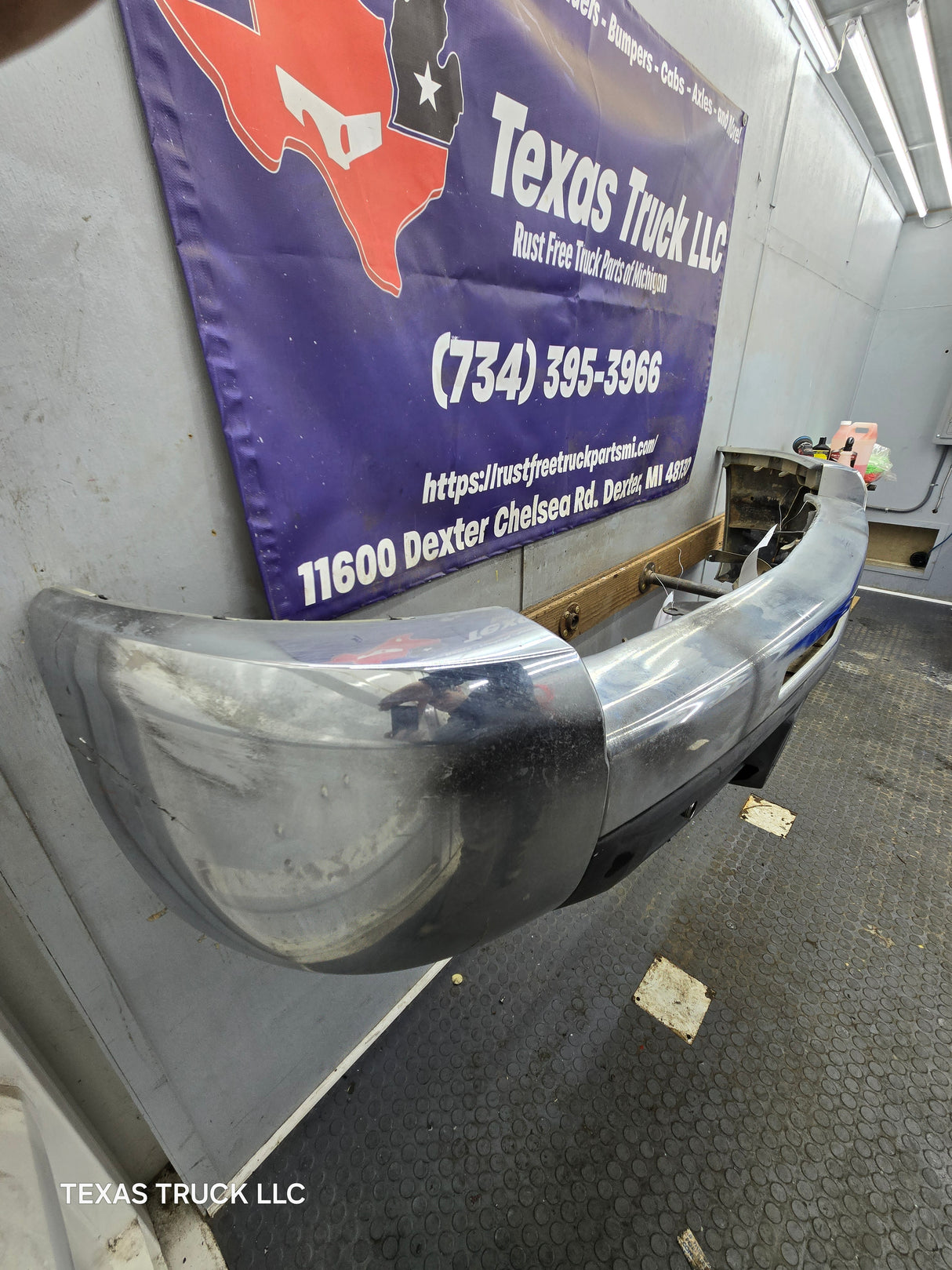 2007-2010 Chevrolet Silverado 2500 3500 HD Front Bumper