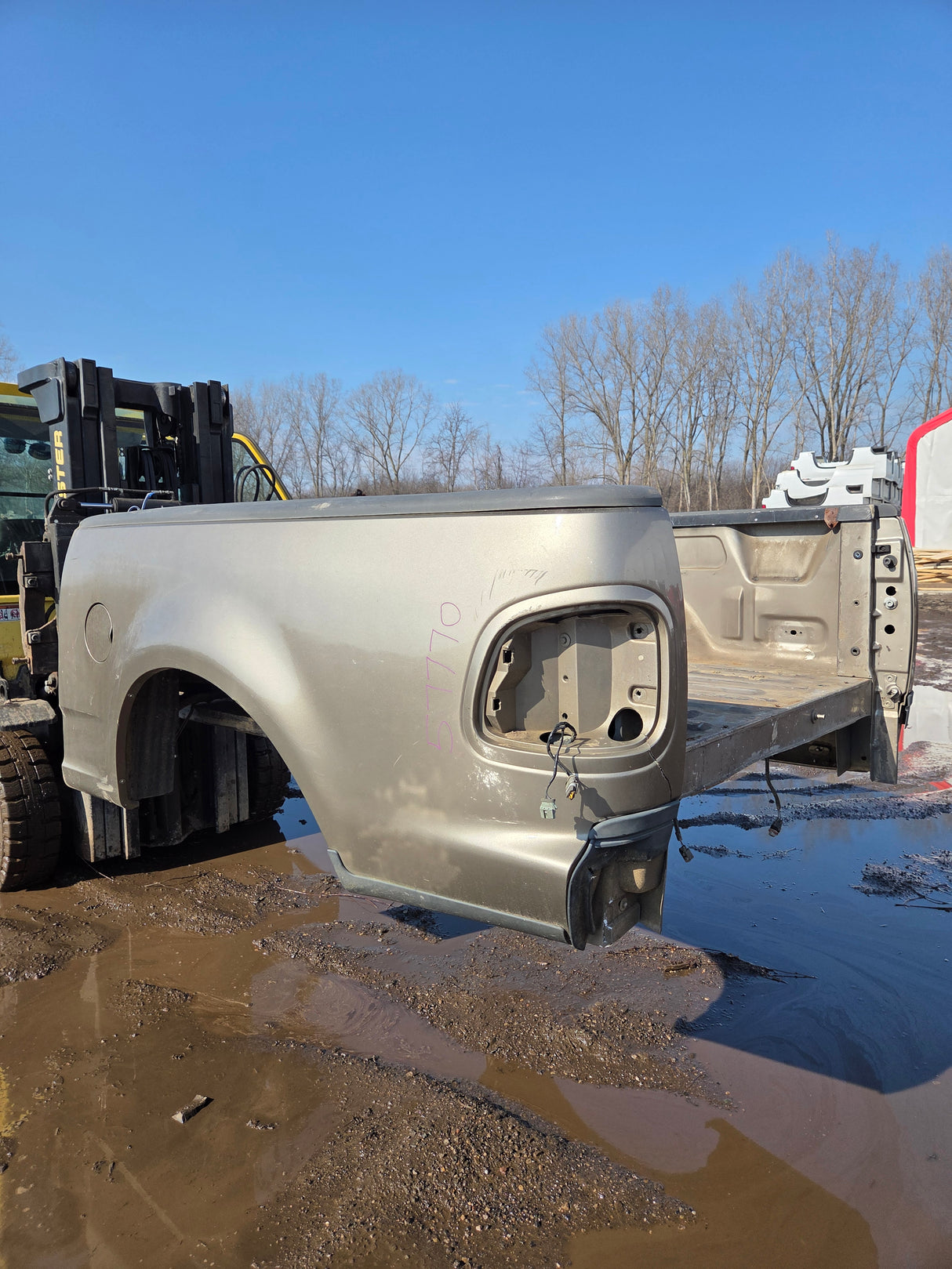1997-2003 Ford F150 5' 6" Short Truck Bed