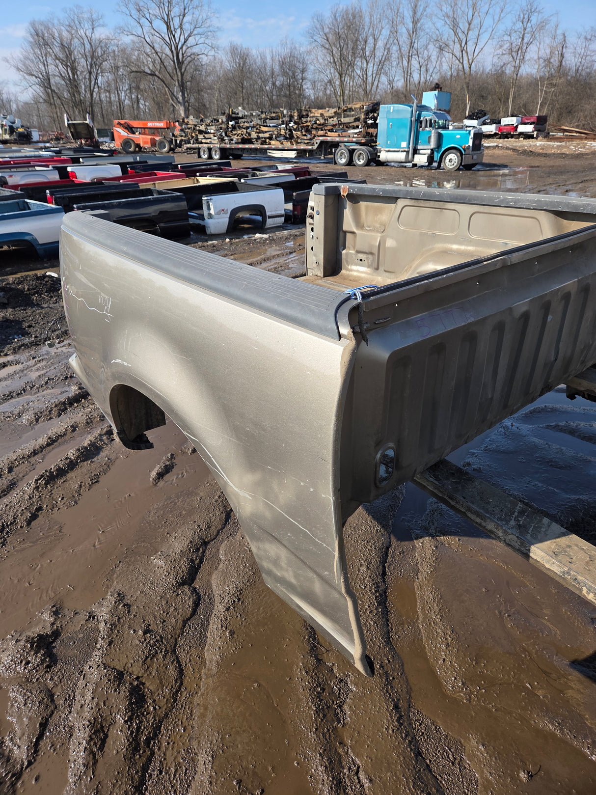 1997-2003 Ford F150 5' 6" Short Truck Bed