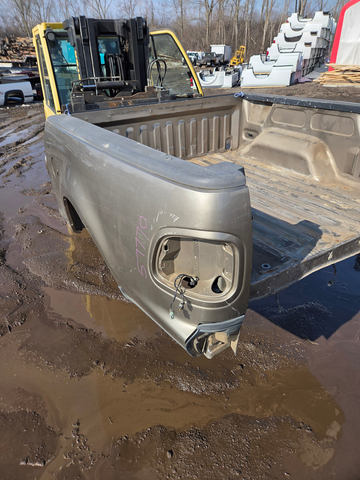 1997-2003 Ford F150 5' 6" Short Truck Bed