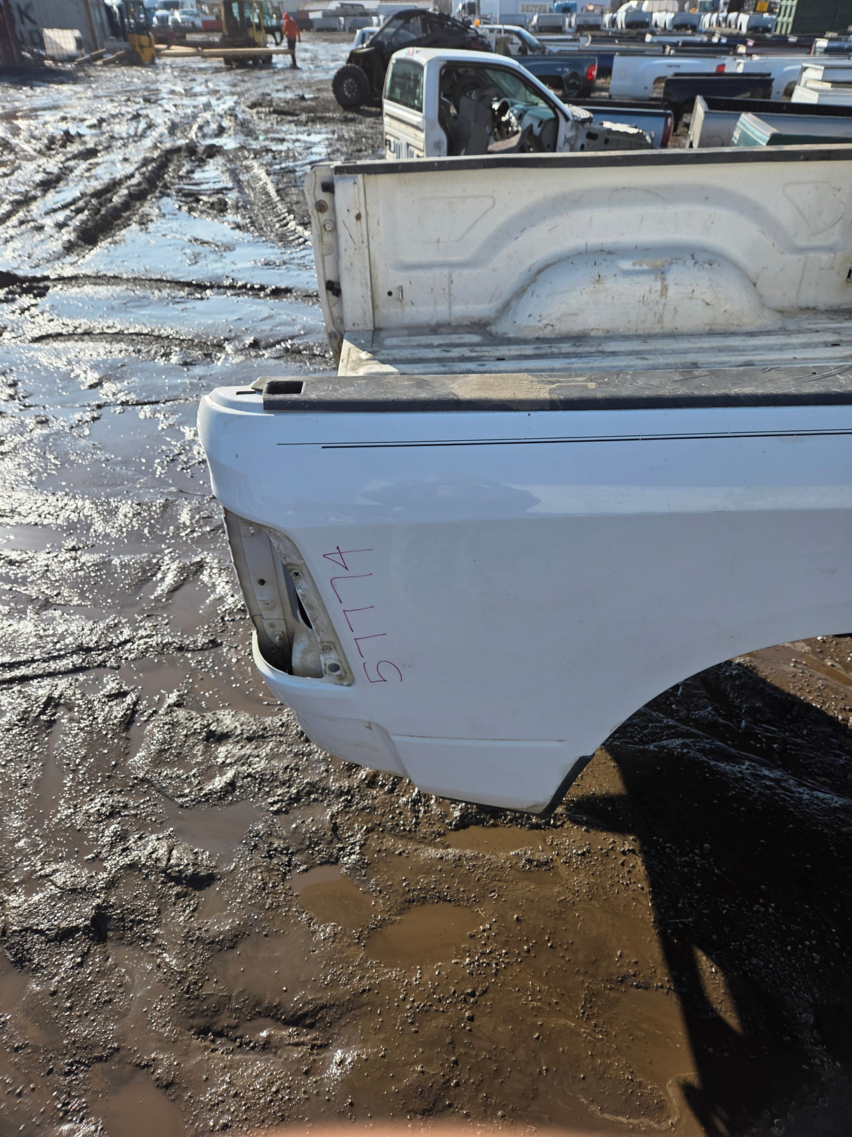 2009-2018 Dodge Ram 4th Gen 1500 2500 3500 6' 4" Short Truck Bed