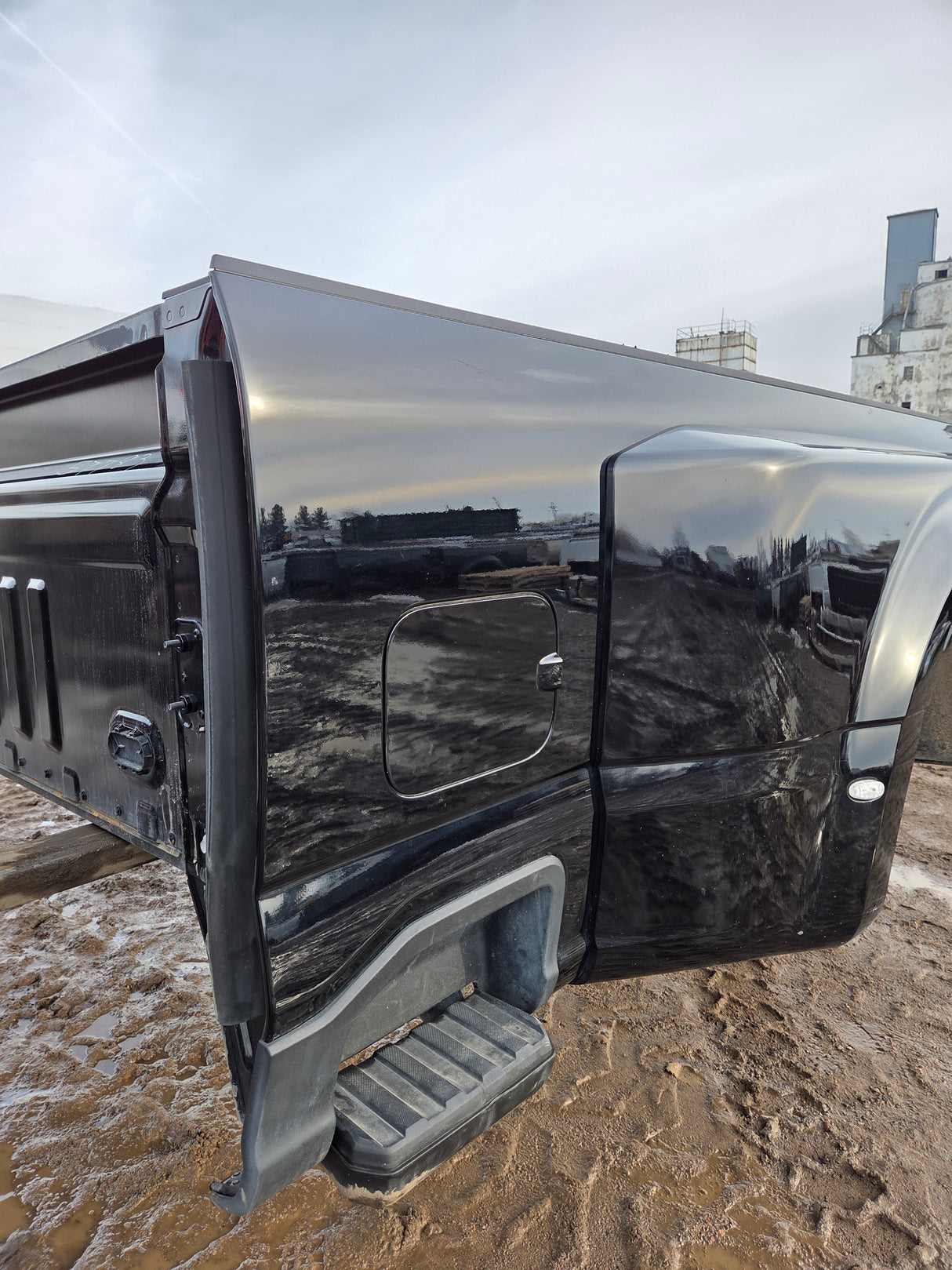 2023-2026 Ford Super Duty F350 F450 F550 8' Dually Truck Bed - Black