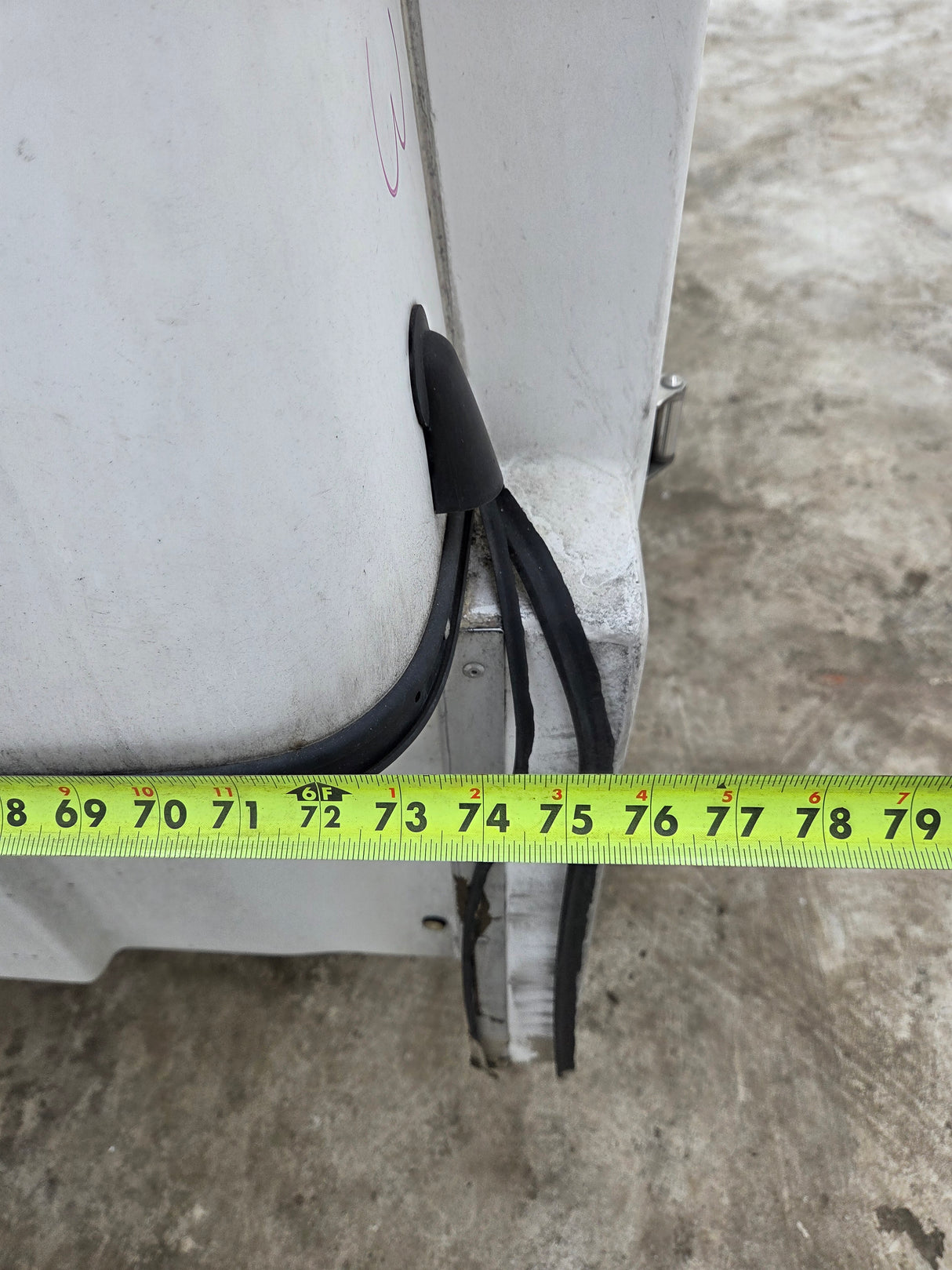2007-2013 Chevrolet / GMC 5' 8" Fiberglass Service Bed Insert