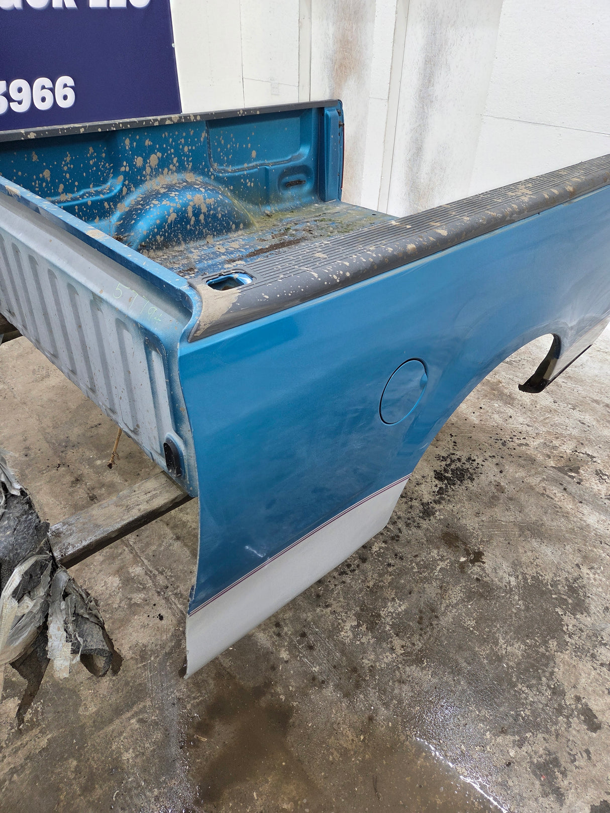 1997-2003 Ford F150 6' 6" Short Truck Bed