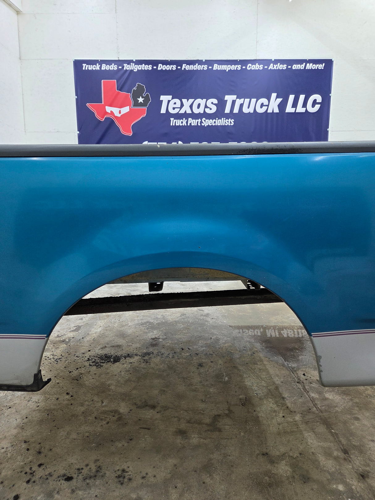 1997-2003 Ford F150 6' 6" Short Truck Bed