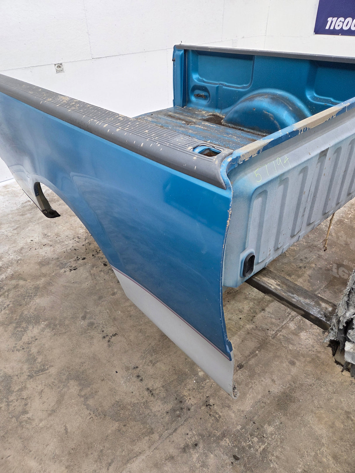 1997-2003 Ford F150 6' 6" Short Truck Bed