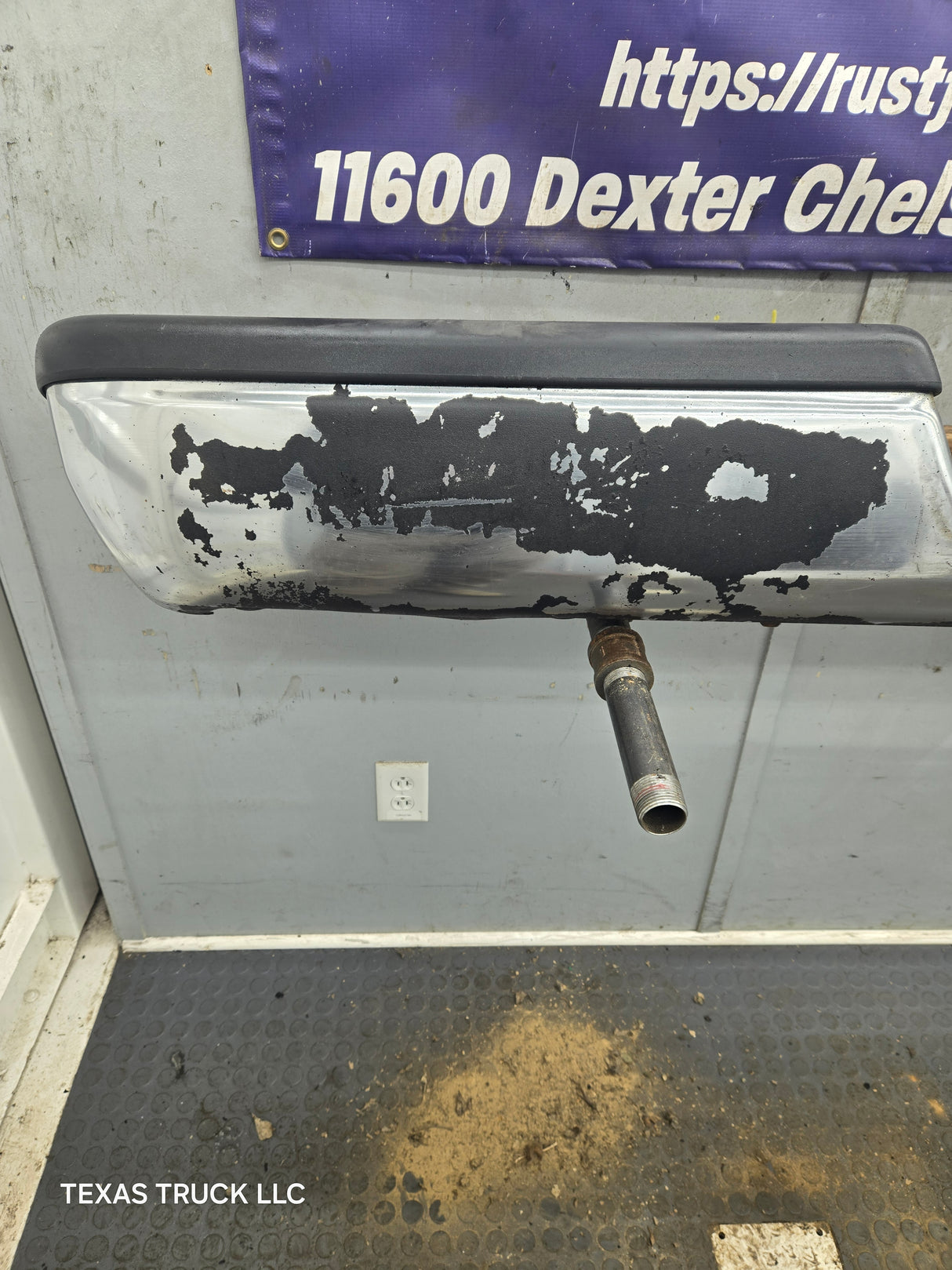 1994-2002 Dodge Ram 2nd Gen 1500 2500 3500 Rear Bumper