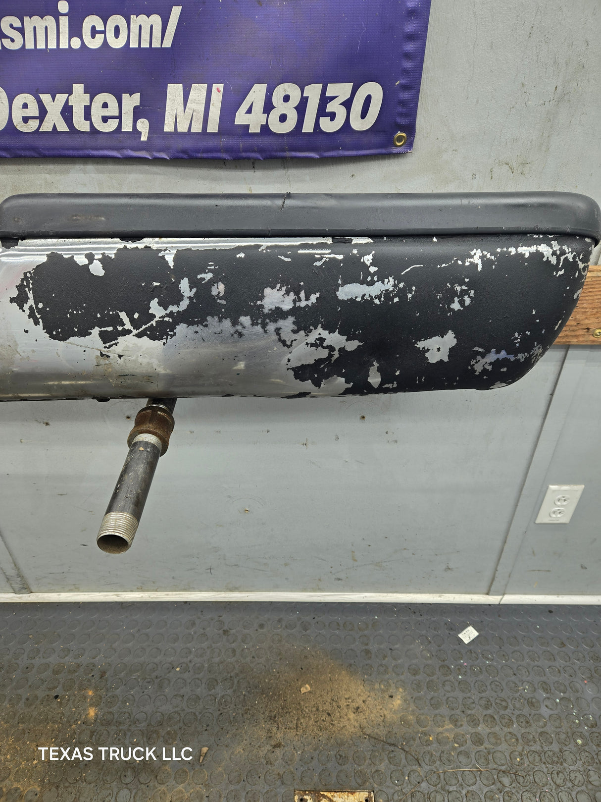 1994-2002 Dodge Ram 2nd Gen 1500 2500 3500 Rear Bumper