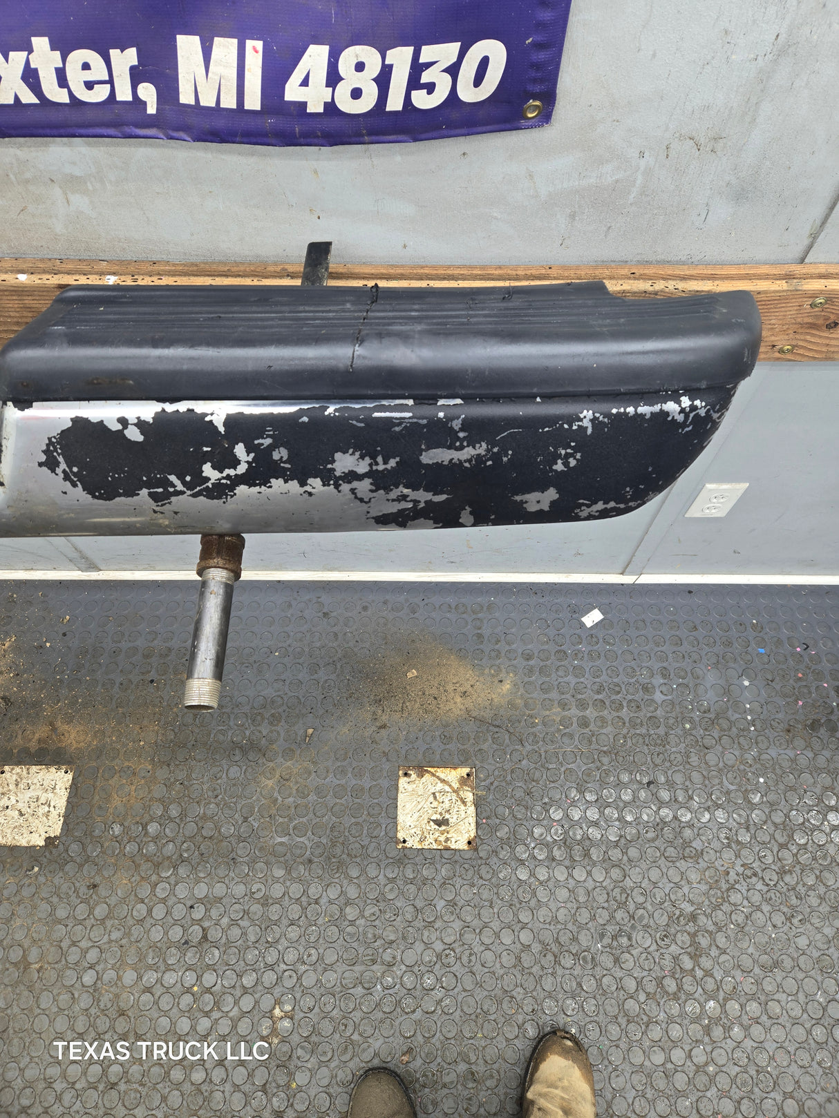 1994-2002 Dodge Ram 2nd Gen 1500 2500 3500 Rear Bumper