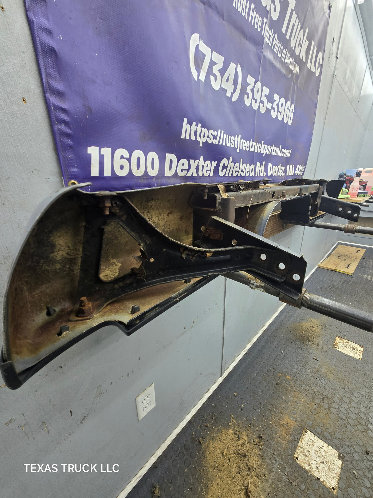 1994-2002 Dodge Ram 2nd Gen 1500 2500 3500 Rear Bumper