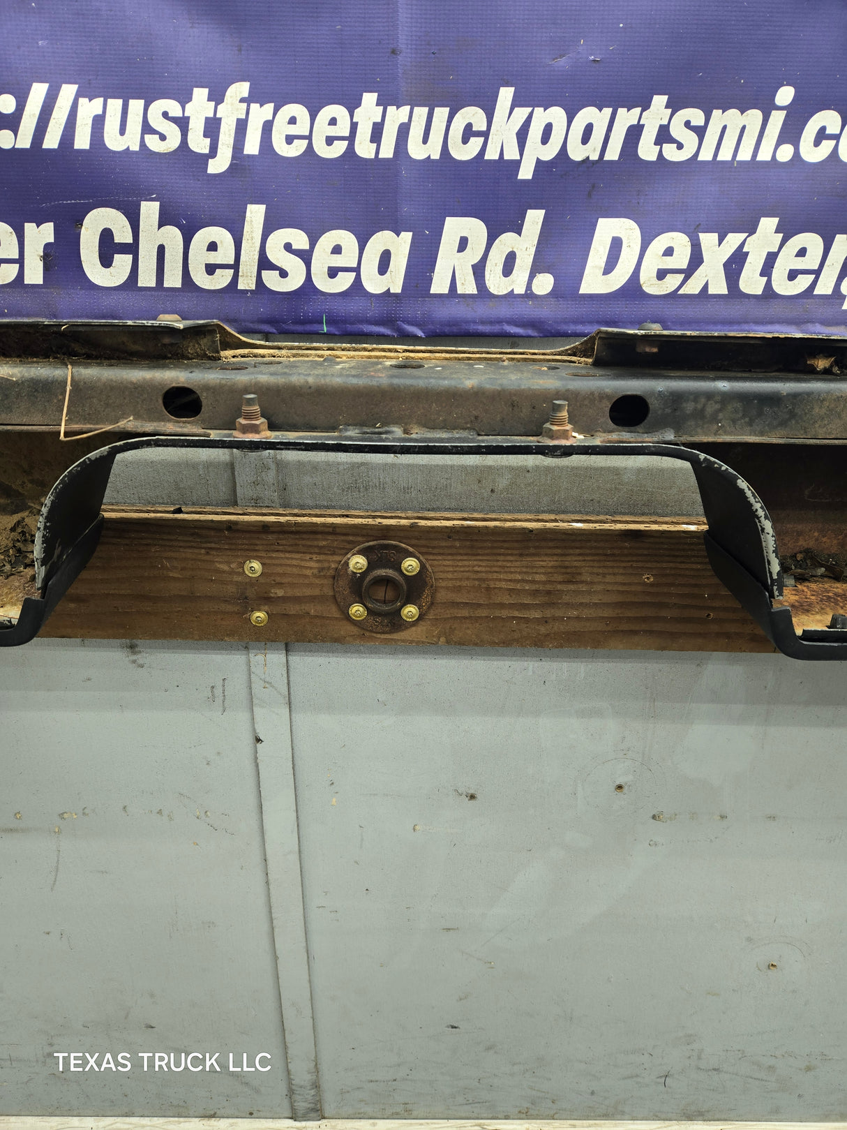 1994-2002 Dodge Ram 2nd Gen 1500 2500 3500 Rear Bumper