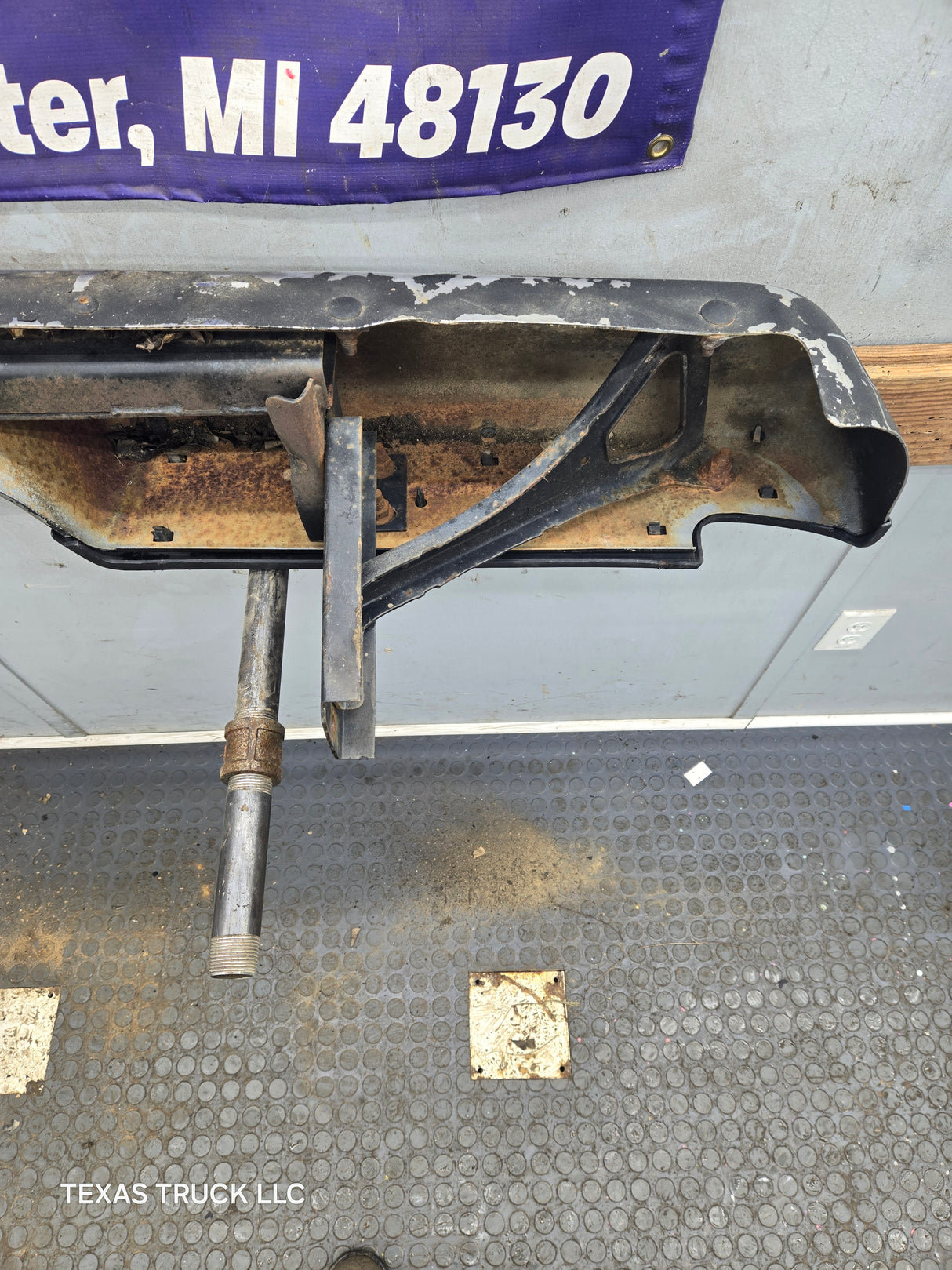 1994-2002 Dodge Ram 2nd Gen 1500 2500 3500 Rear Bumper