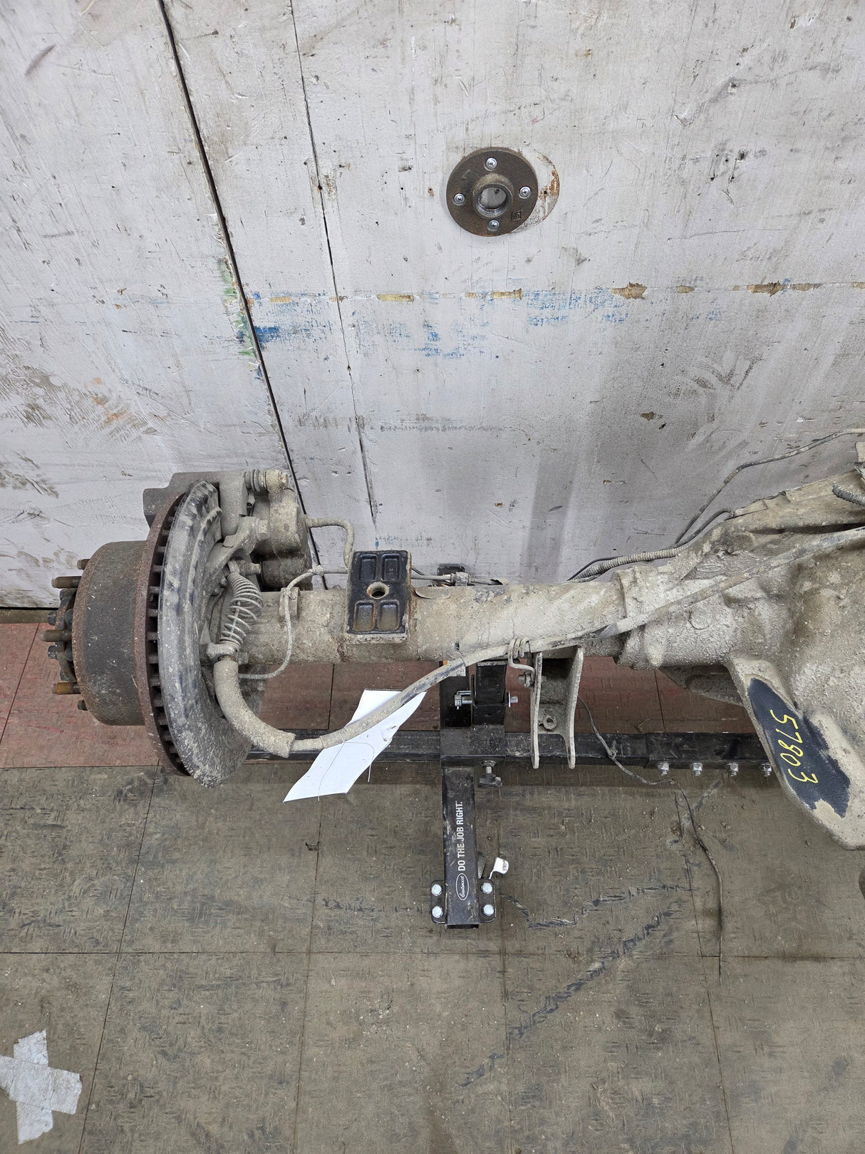 2011-2012 Ford Super Duty F250 F350 Rear Axle 3.73 Gear Ratio Electric Locking Rear End 143k miles