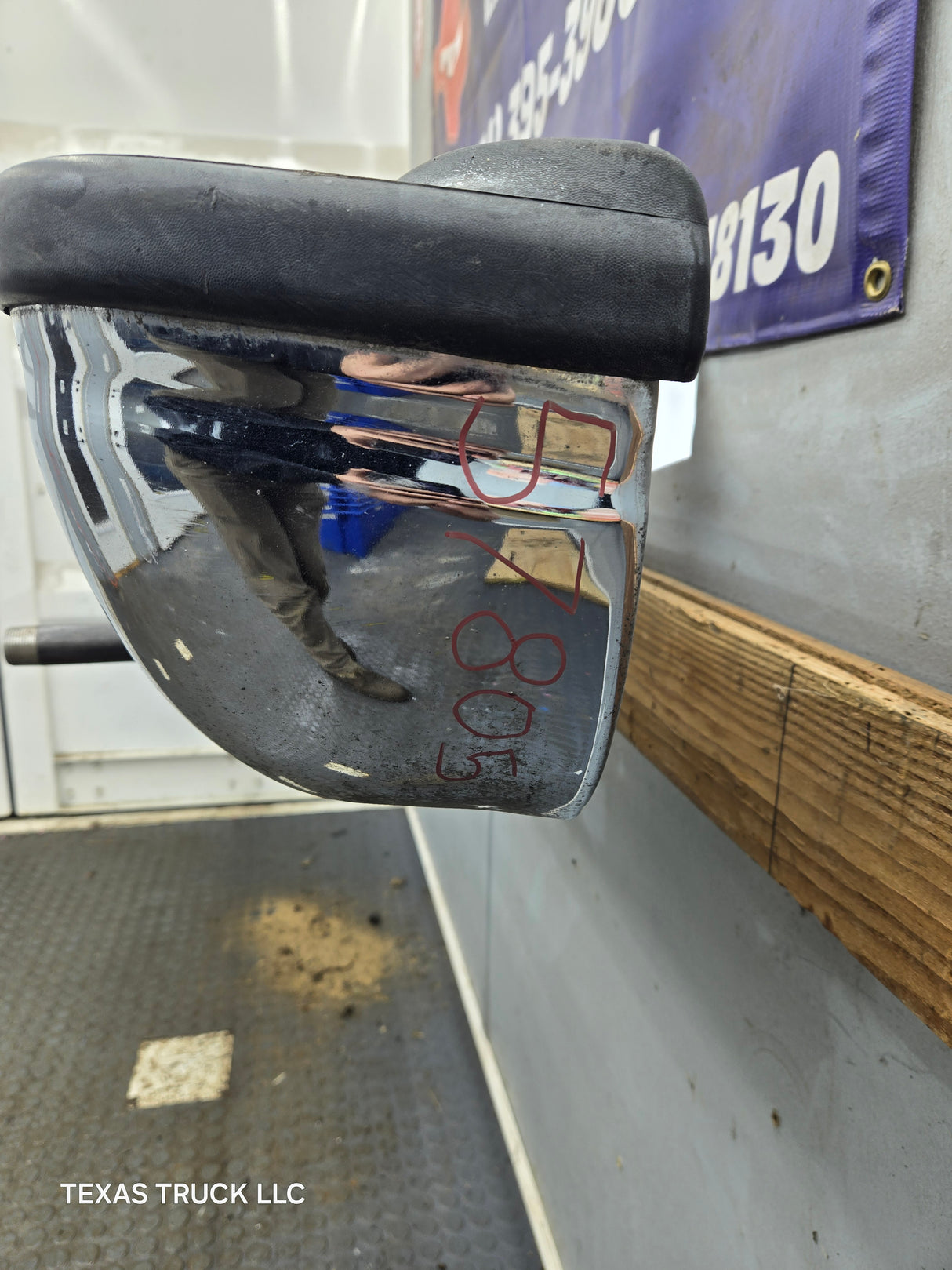 1999-2007 Ford Super Duty F250 F350 F450 F550 Rear Bumper