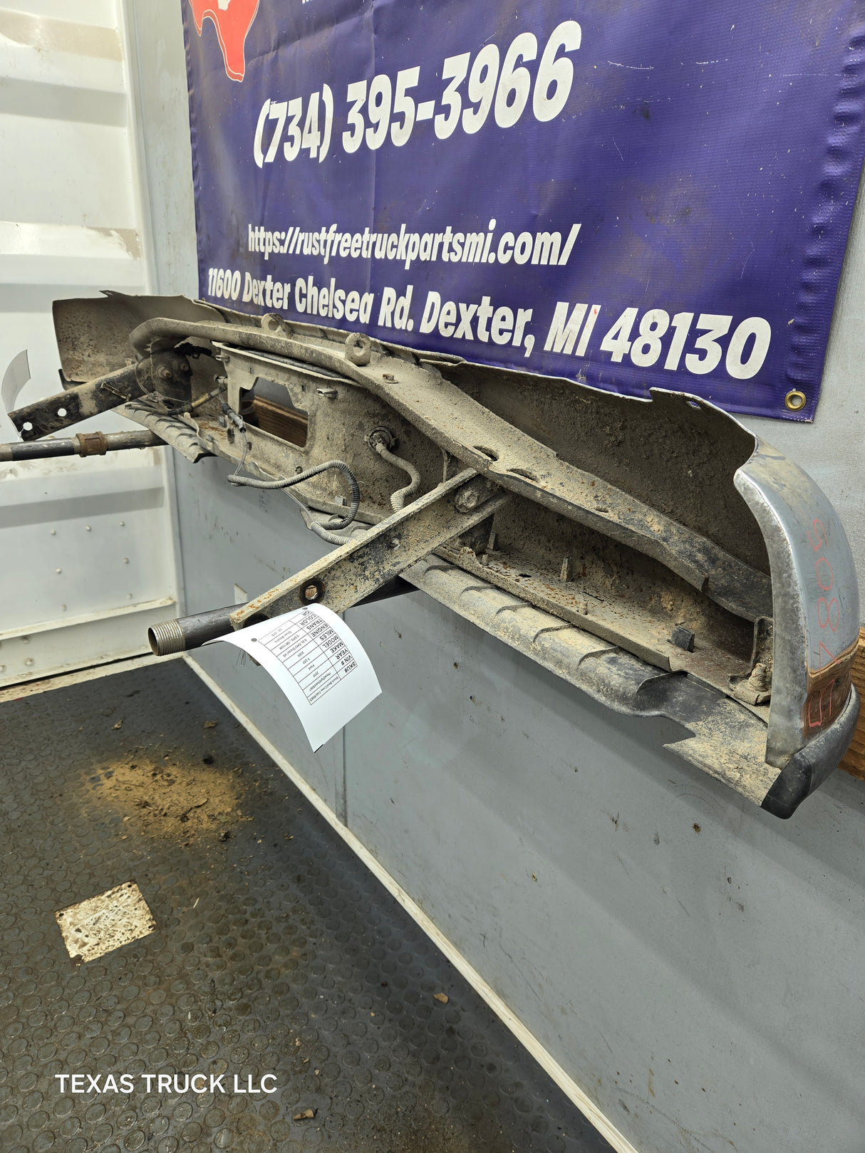 1999-2007 Ford Super Duty F250 F350 F450 F550 Rear Bumper