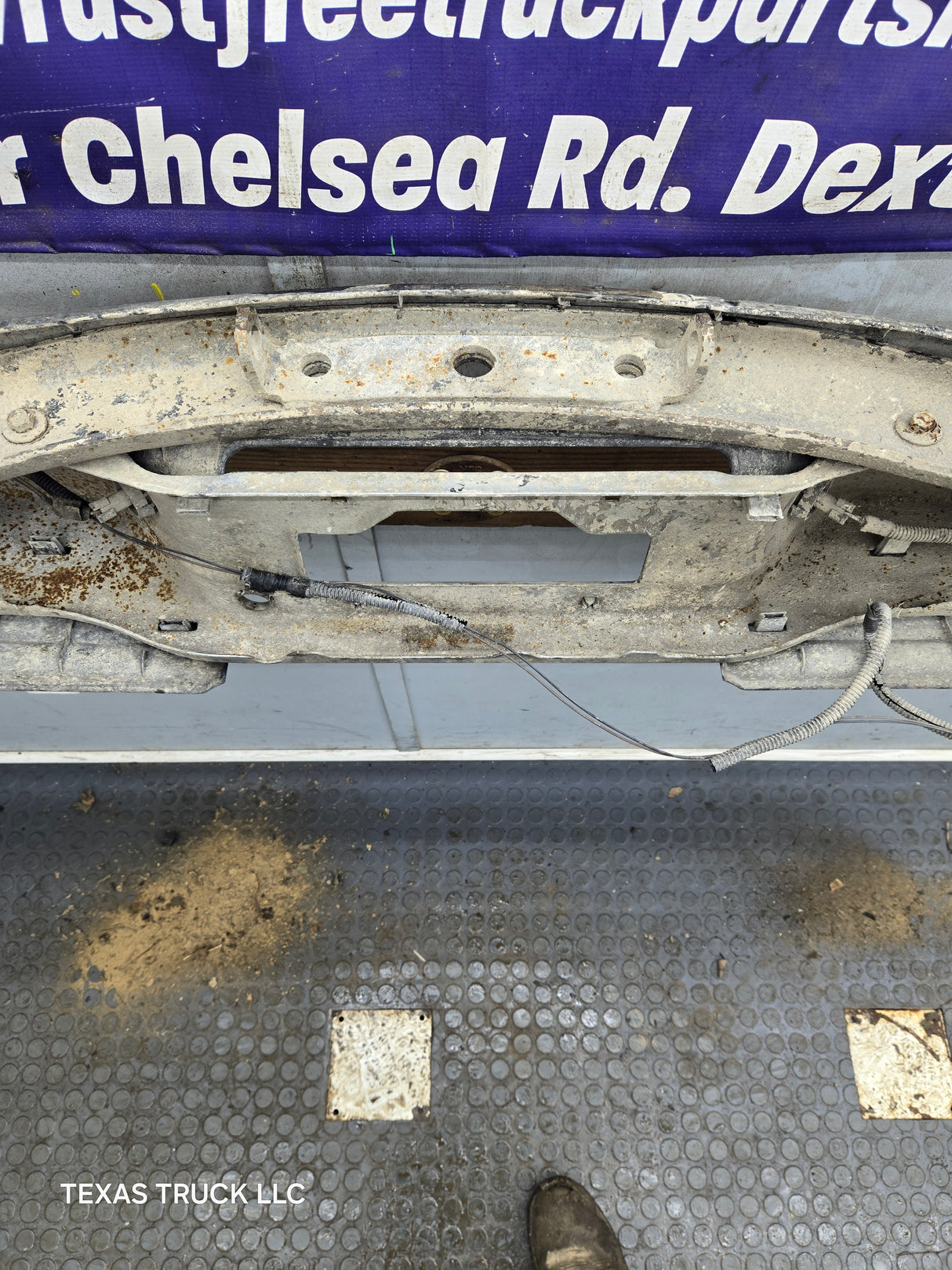 1999-2007 Ford Super Duty F250 F350 F450 F550 Rear Bumper