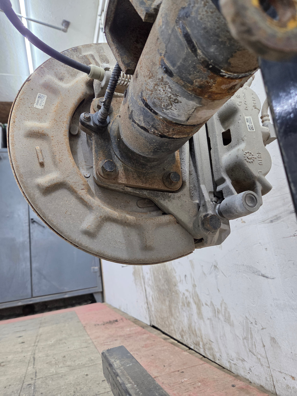 2011-2019 Chevrolet Silverado / GMC Sierra 2500 3500 HD Rear Axle 4.10 10.5"