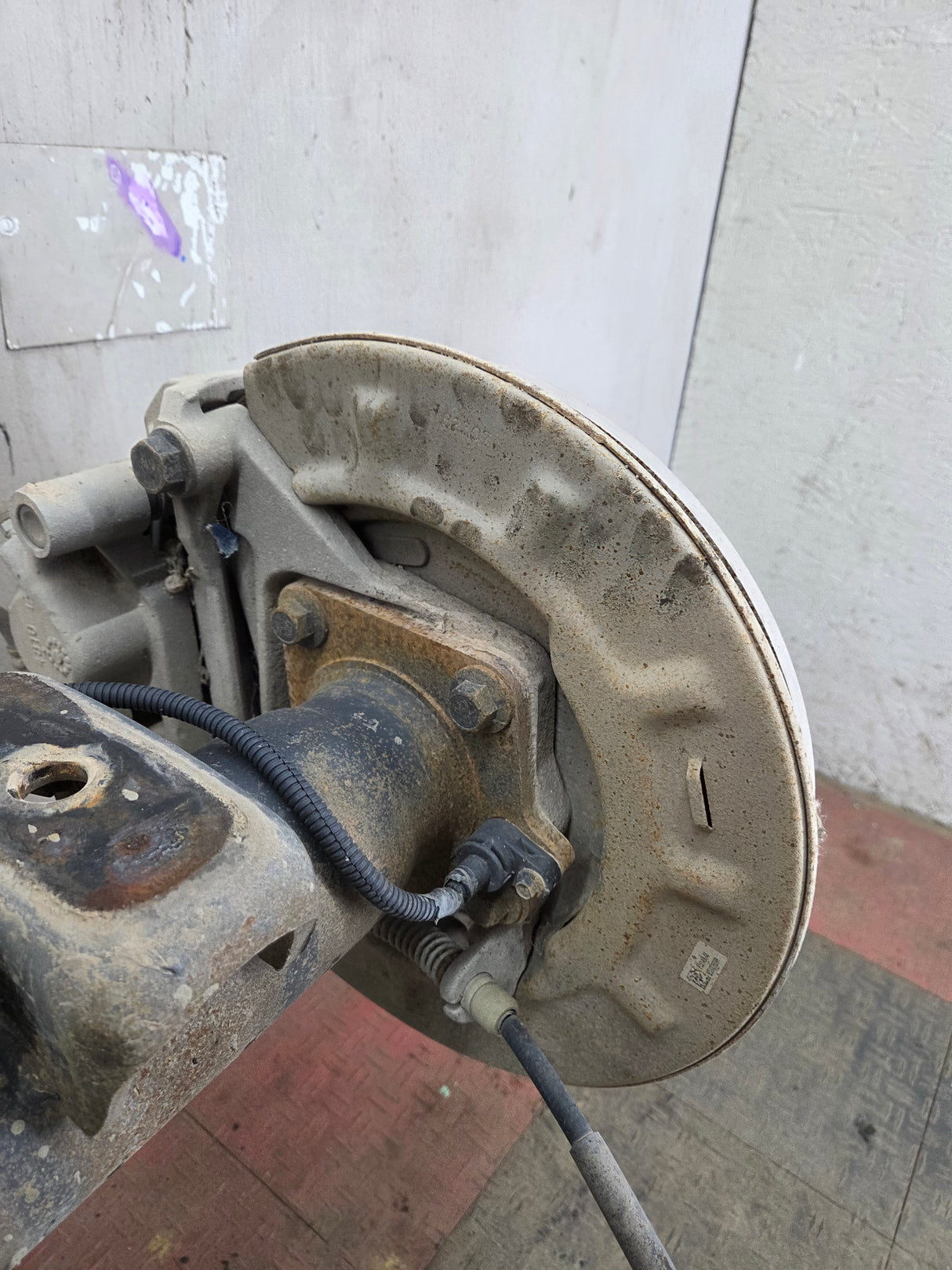 2011-2019 Chevrolet Silverado / GMC Sierra 2500 3500 HD Rear Axle 4.10 10.5"