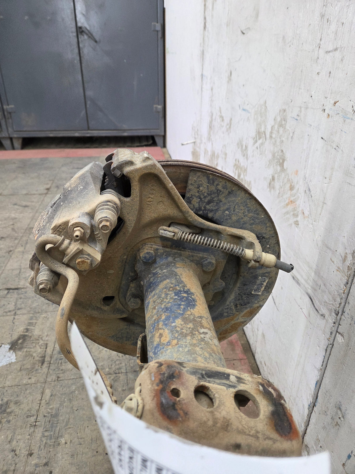 2004-2008 Ford F150 8.8" Rear Axle 3.55 Gear Ratio