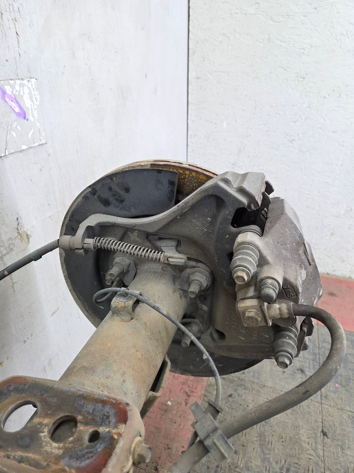 2009-2011 Ford F150 Rear Axle 3.55 Gear Ratio
