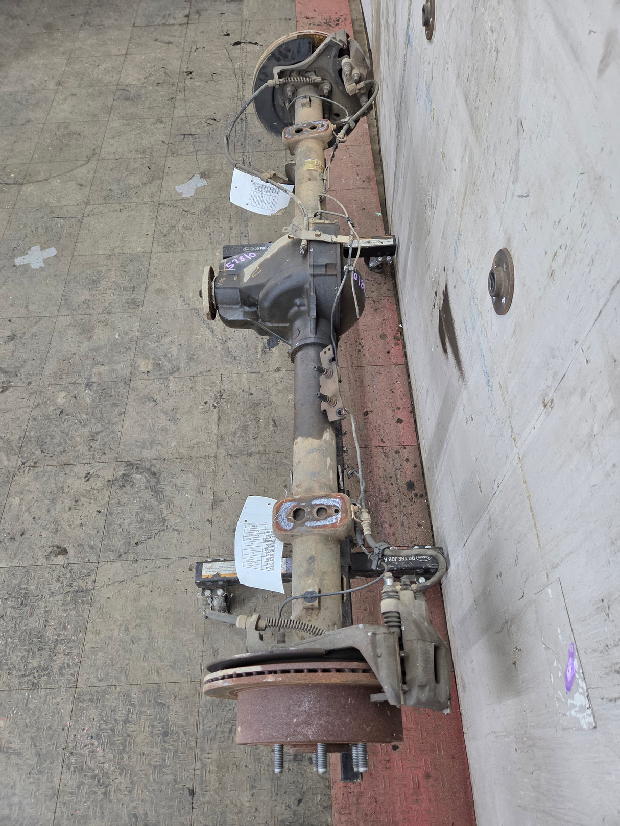 2009-2011 Ford F150 Rear Axle 3.55 Gear Ratio