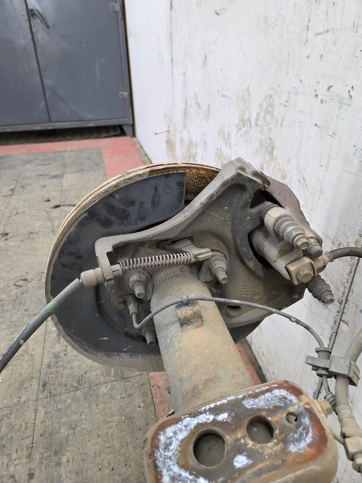 2009-2011 Ford F150 Rear Axle 3.55 Gear Ratio