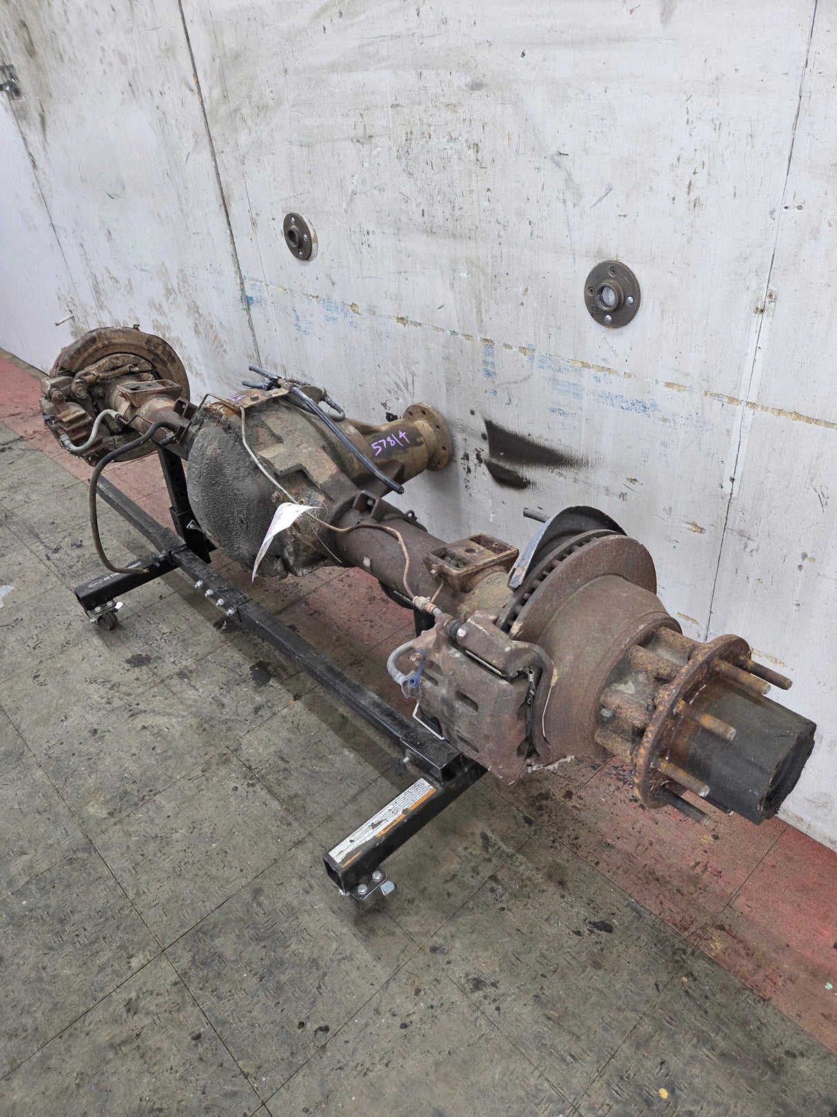 2005-2007 Ford Super Duty F350 DRW Dually Rear Axle 4.10 Gear Ratio