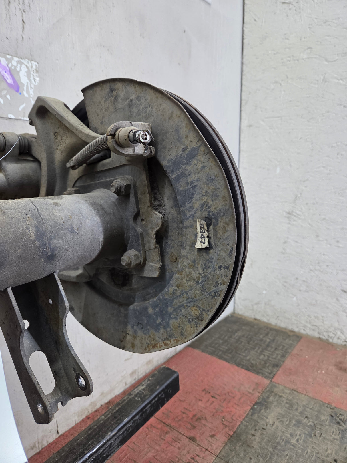 2004-2008 Ford F150 8.8" Rear Axle 3.73 Gear Ratio