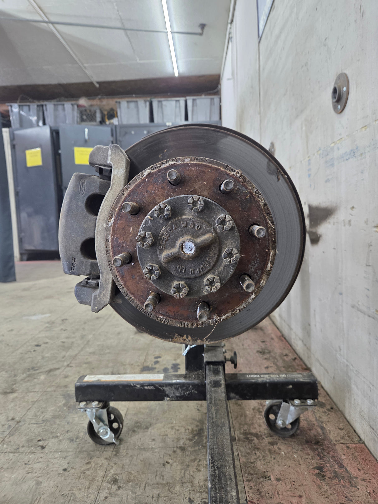 2008-2010 Ford Super Duty F250 F350 SRW Rear Axle Limited Slip 3.73 Gear Ratio
