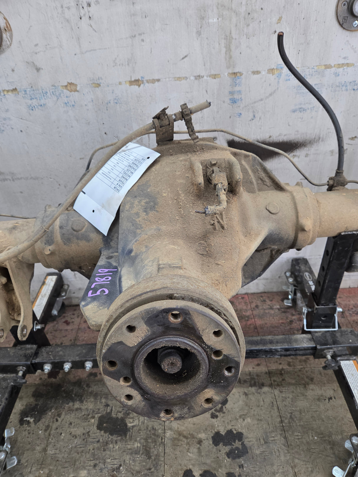 2008-2010 Ford Super Duty F250 F350 SRW Rear Axle Limited Slip 3.73 Gear Ratio
