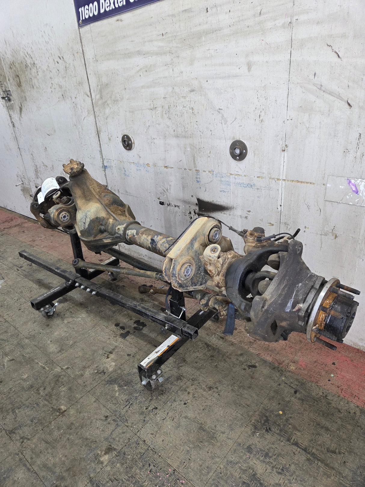 2005-2010 Ford Super Duty F250 F350 FRONT Axle 3.73 SRW 428K miles