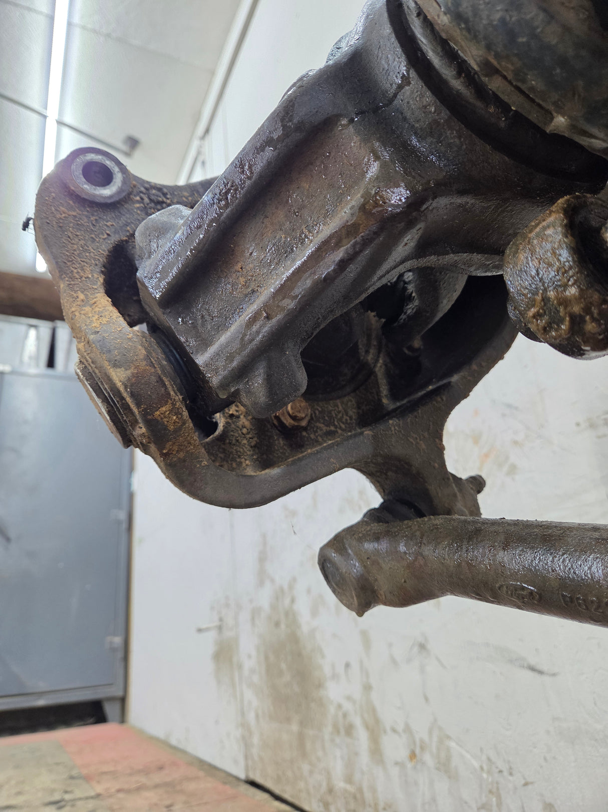 2005-2010 Ford Super Duty F250 F350 FRONT Axle 3.73 SRW 428K miles