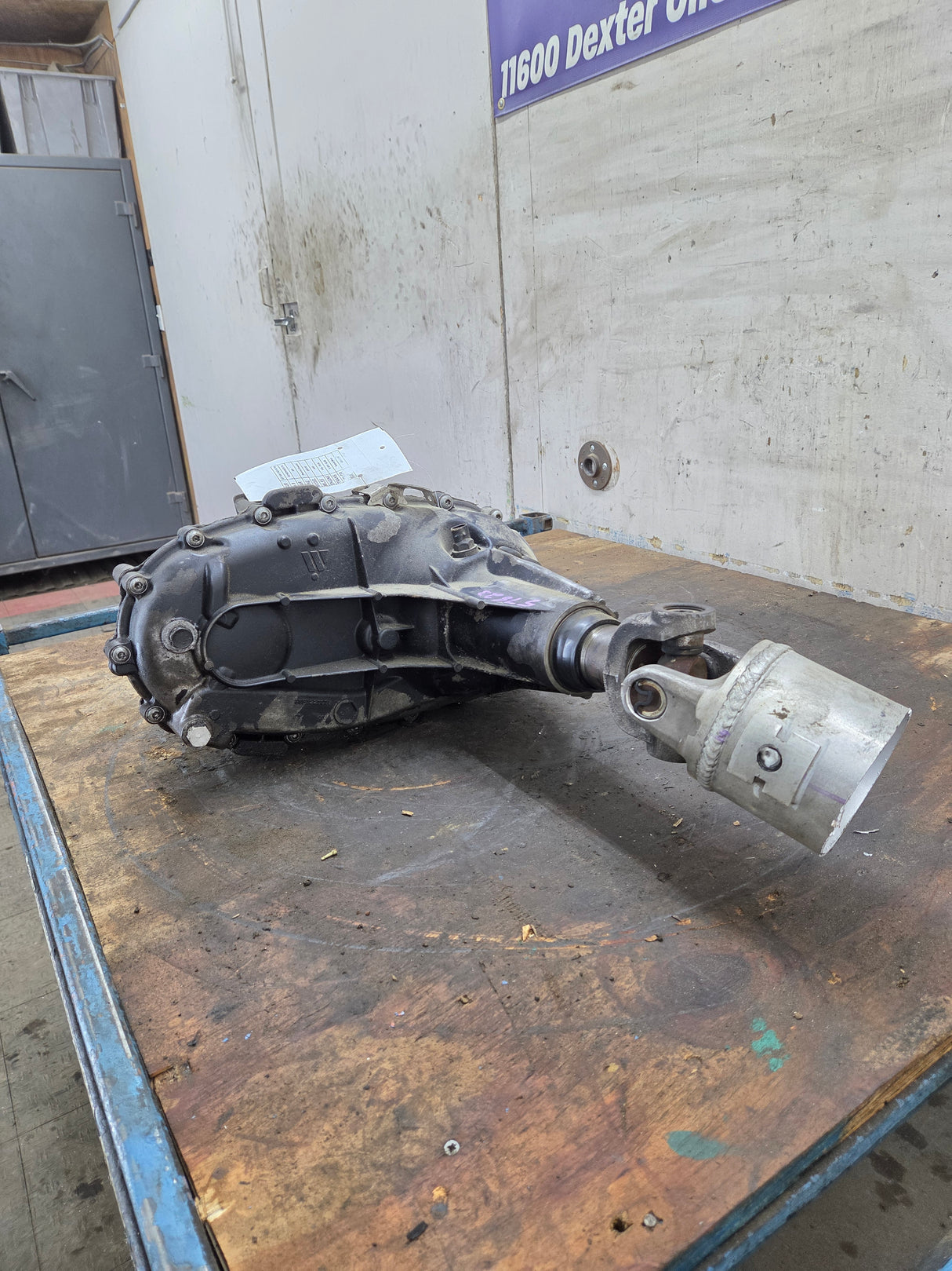 2008 Chevrolet Silverado GMC Sierra 2500HD 3500HD Floor Shift TRANSFER CASE 6L-90