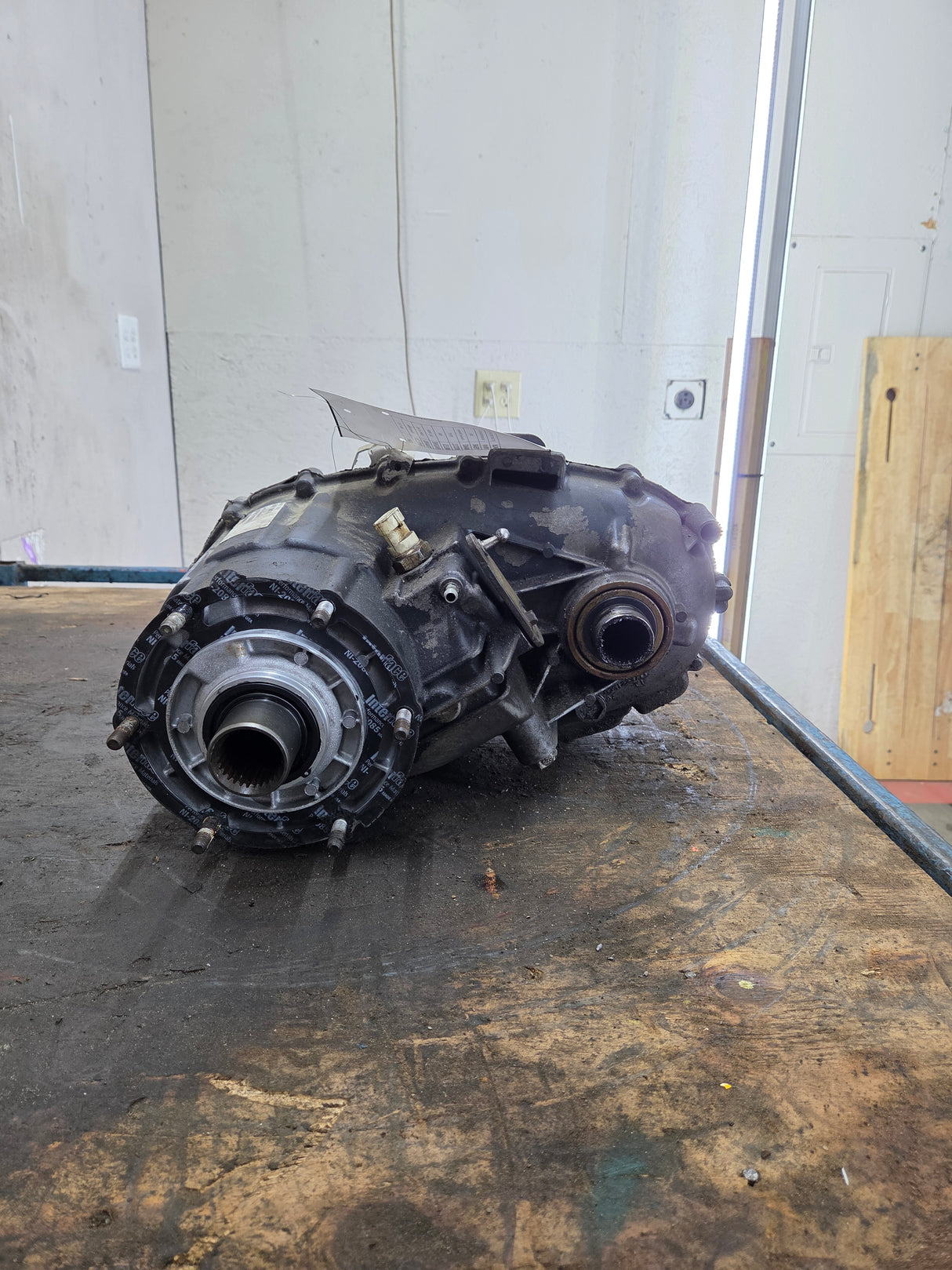 2008 Chevrolet Silverado GMC Sierra 2500HD 3500HD Floor Shift TRANSFER CASE 6L-90