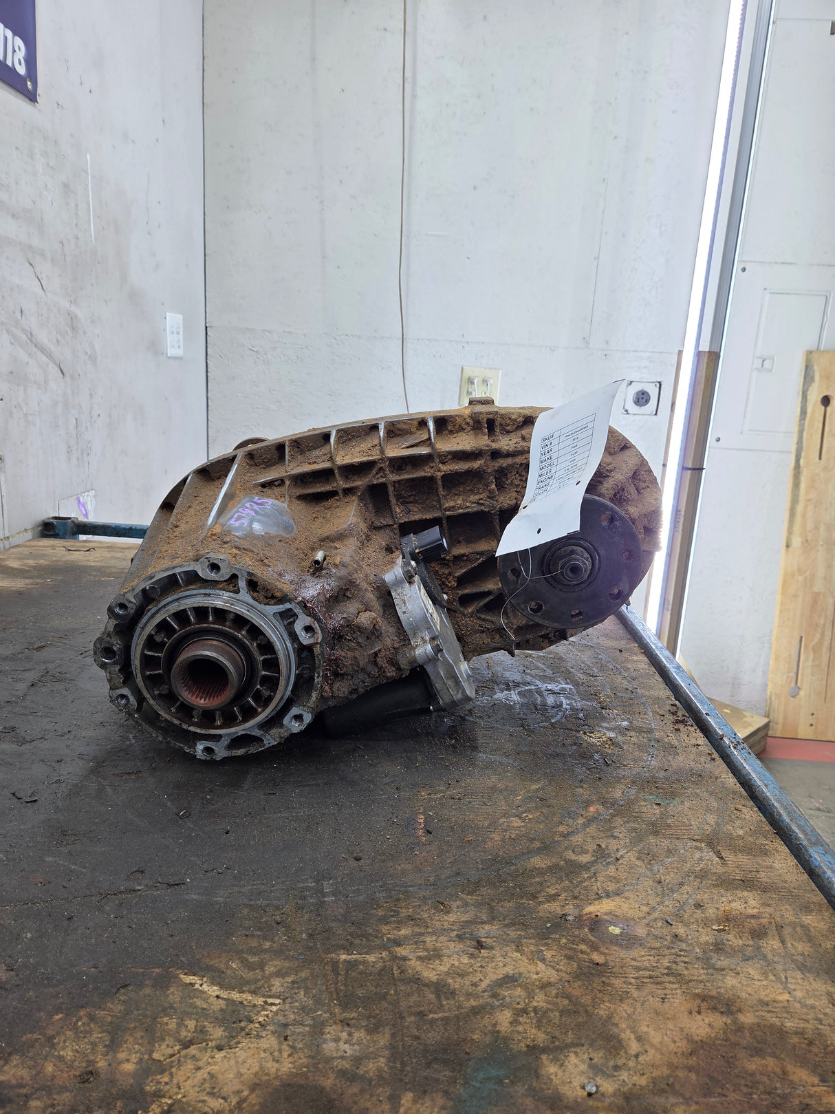 2008-2010 Ford Pickup F250 F350 F450 F550 Super Duty Transfer Case Electric Shift 7C347A195AF
