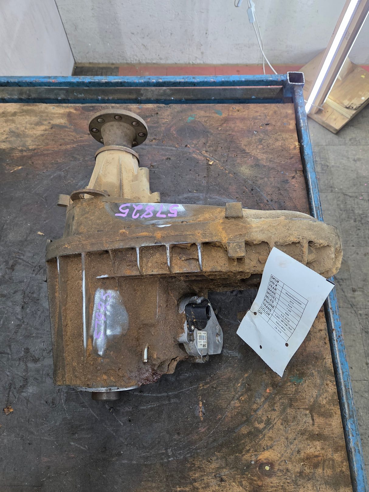 2008-2010 Ford Pickup F250 F350 F450 F550 Super Duty Transfer Case Electric Shift 7C347A195AF