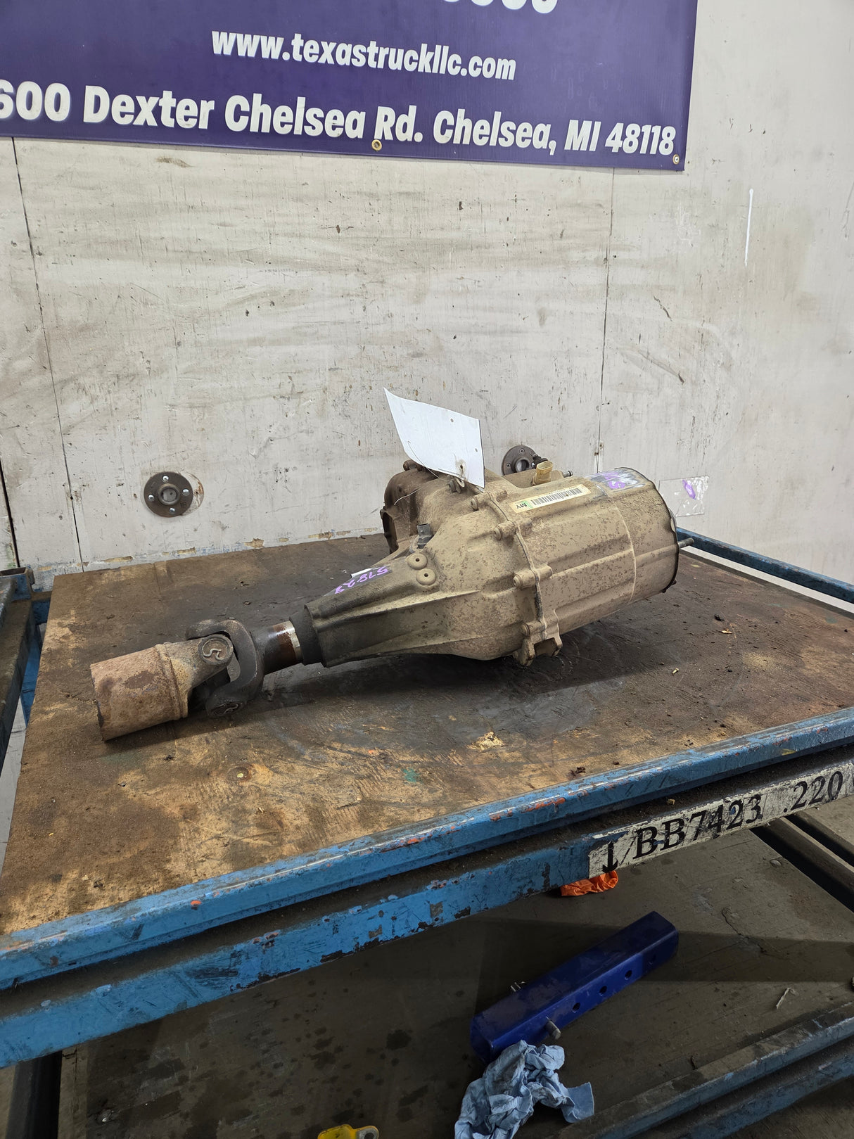 2008 Chevrolet Silverado GMC Sierra 2500HD 3500HD Floor Shift TRANSFER CASE 6L-90