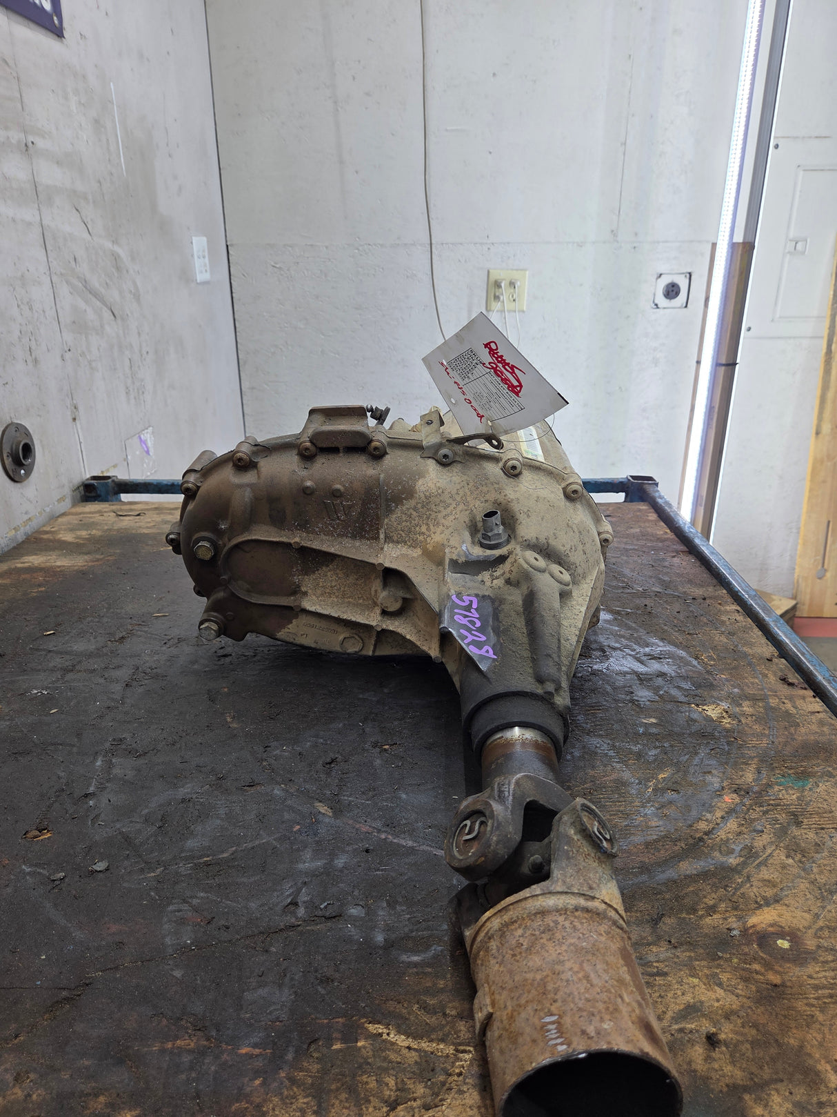 2008 Chevrolet Silverado GMC Sierra 2500HD 3500HD Floor Shift TRANSFER CASE 6L-90