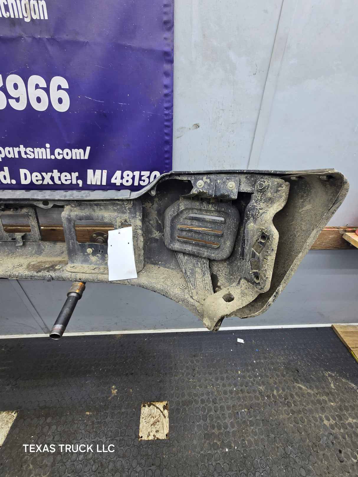 2011-2016 Ford Super F250 F350 Duty Front Bumper