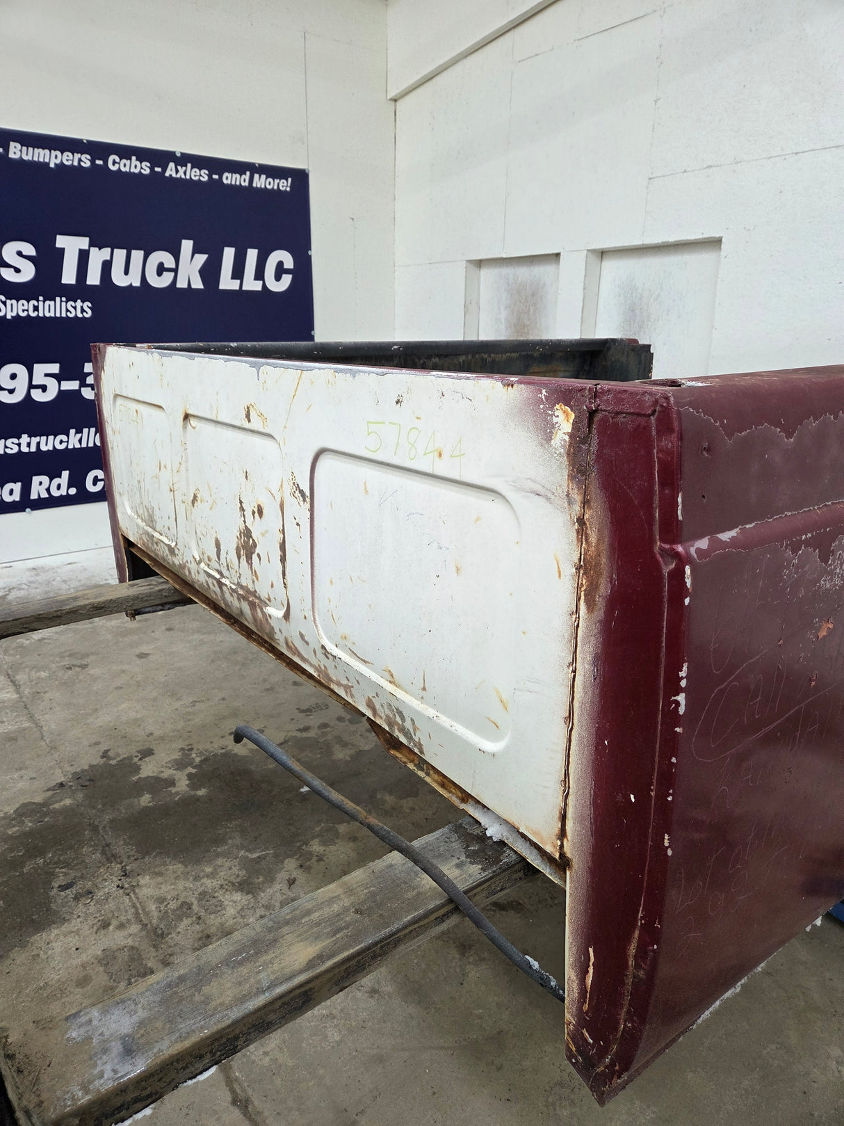 1957-1960 Ford F100 6' 6" Short Truck Bed