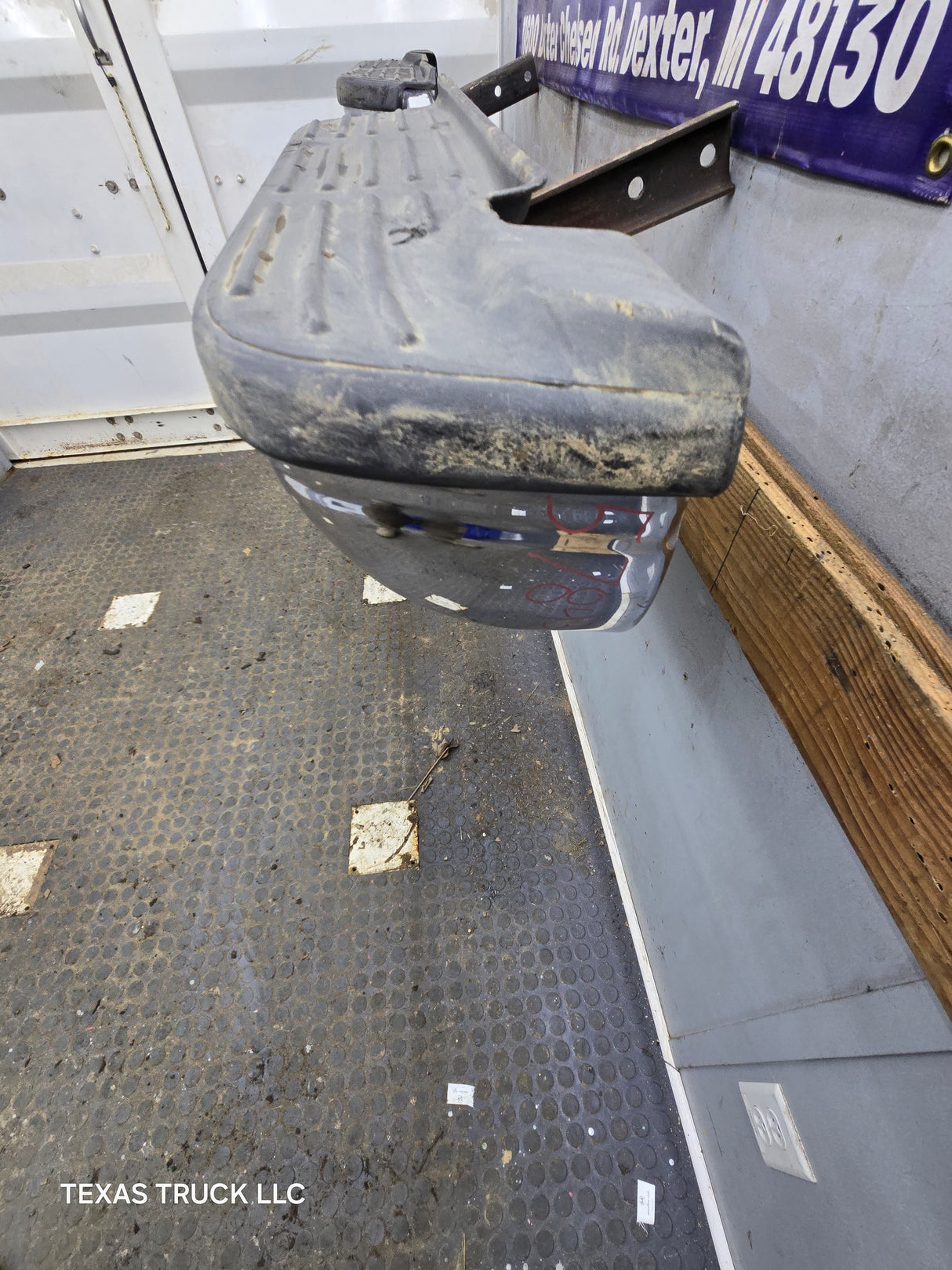 1999-2007 Ford Super Duty F250 F350 F450 F550 Rear Bumper