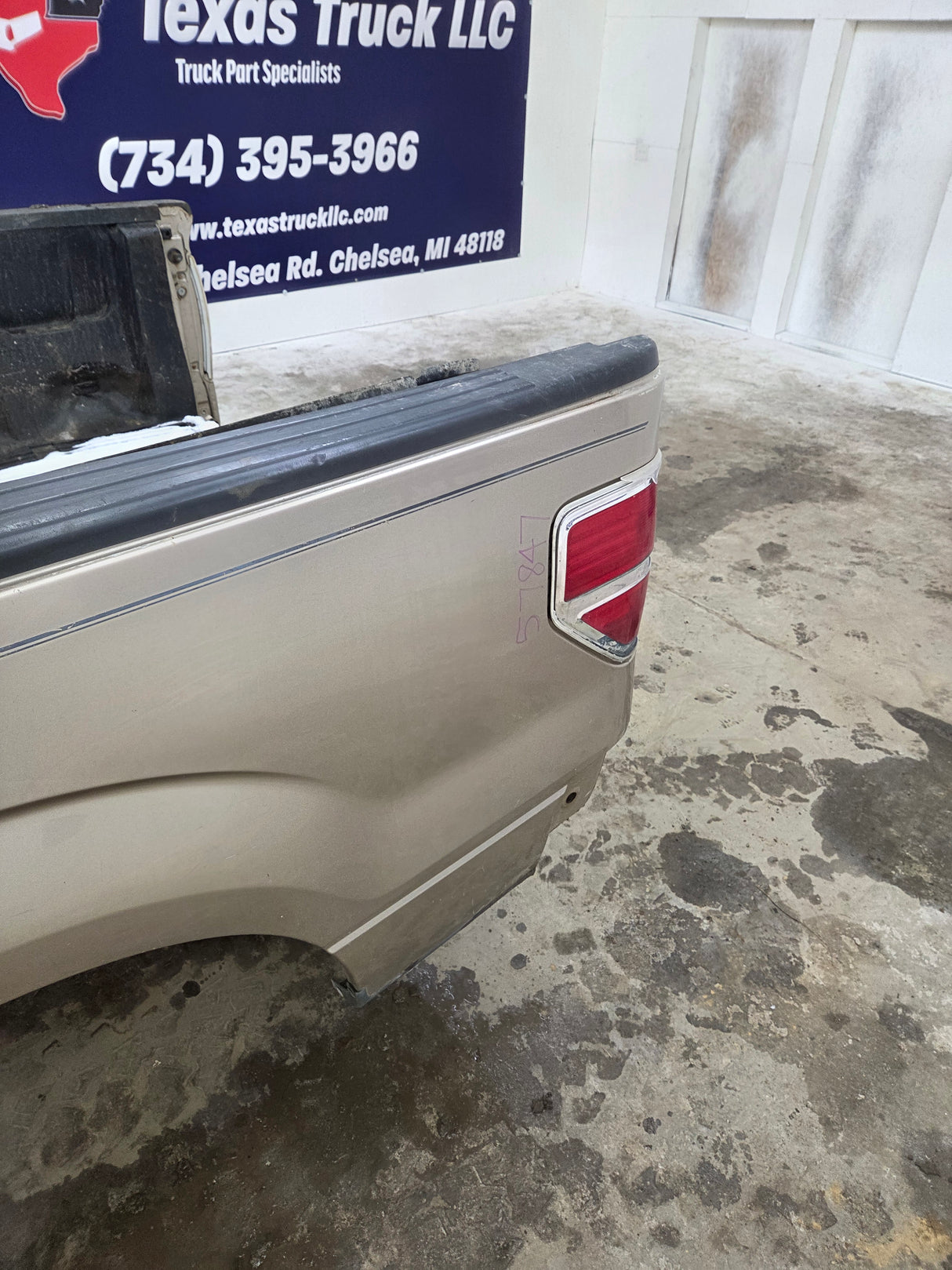 2009-2014 Ford F150 5' 6" Short Truck Bed