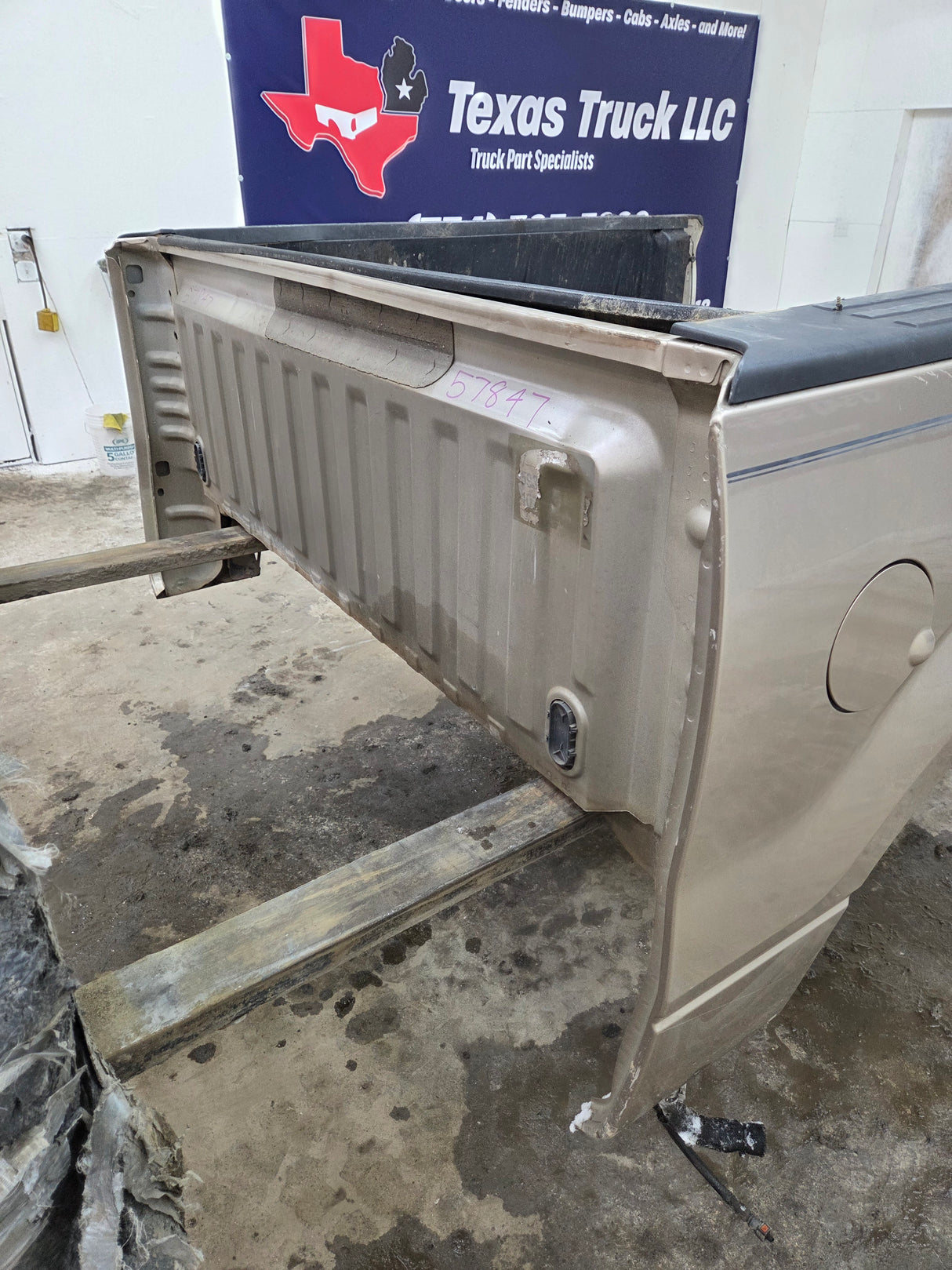 2009-2014 Ford F150 5' 6" Short Truck Bed