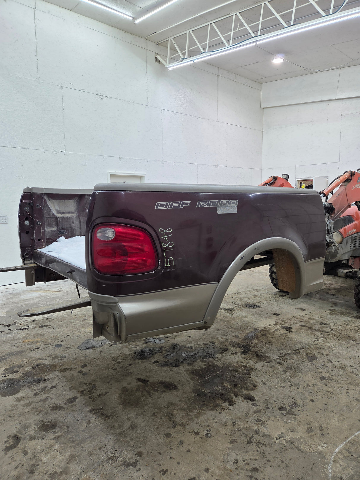 1997-2003 Ford F150 5' 6" Short Truck Bed