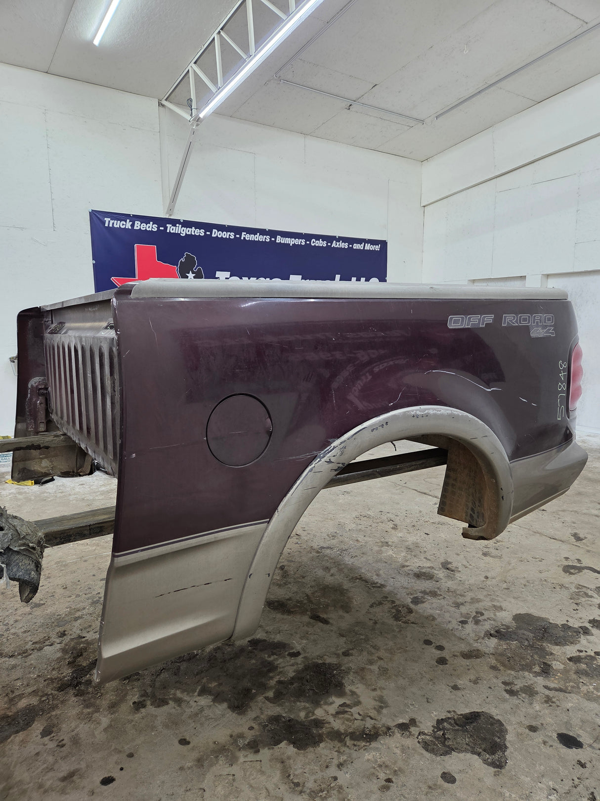 1997-2003 Ford F150 5' 6" Short Truck Bed