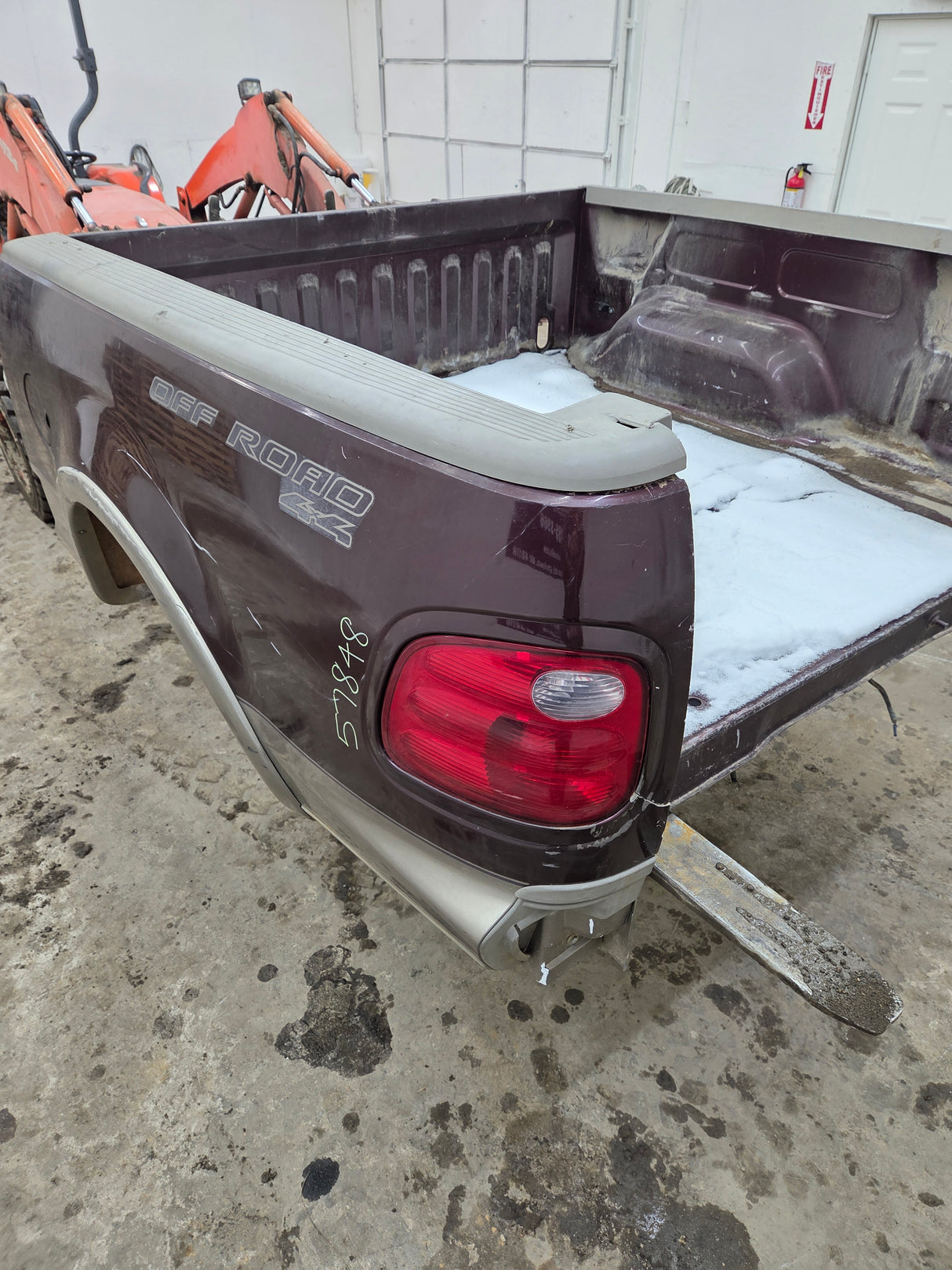 1997-2003 Ford F150 5' 6" Short Truck Bed