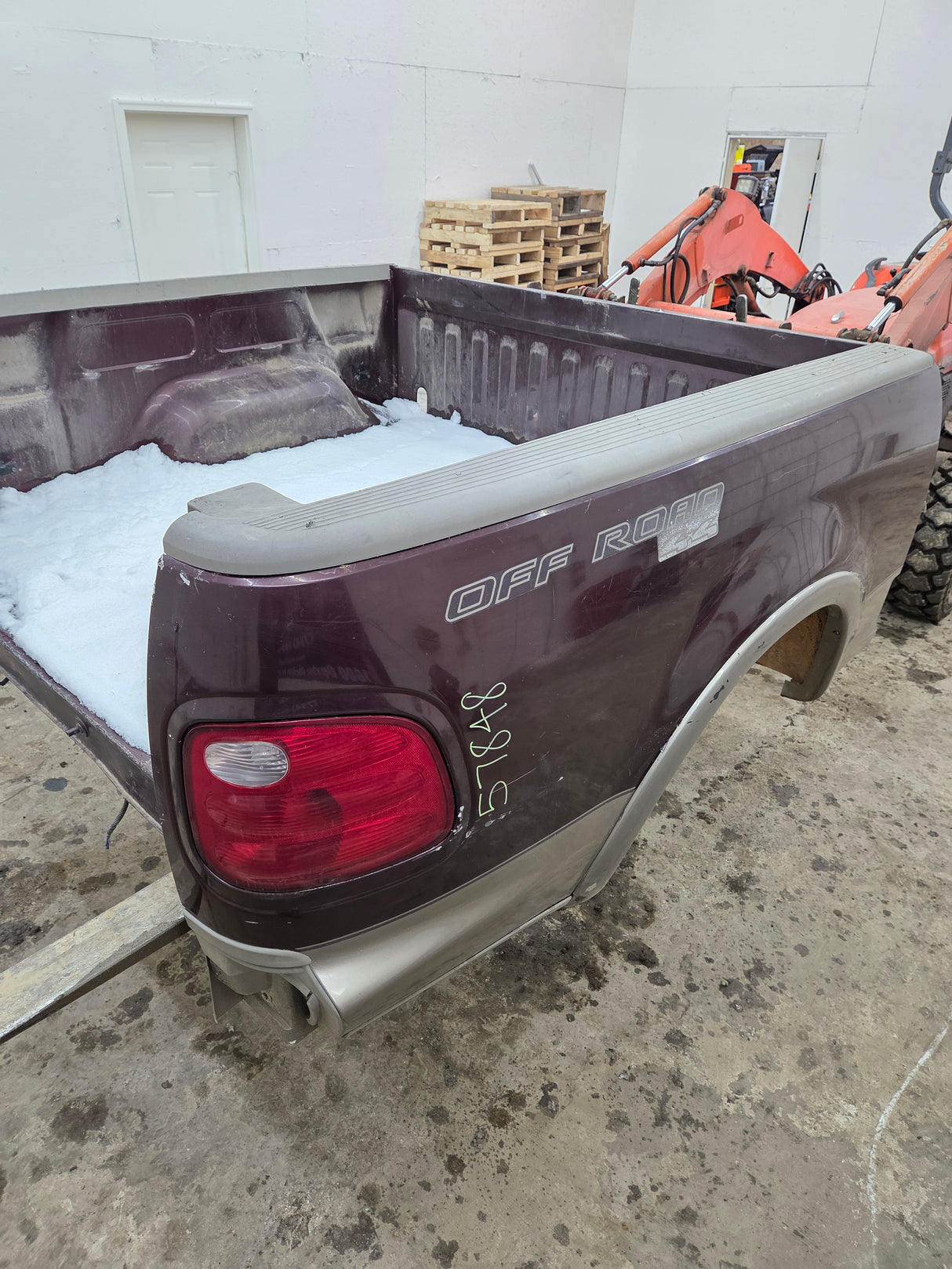 1997-2003 Ford F150 5' 6" Short Truck Bed