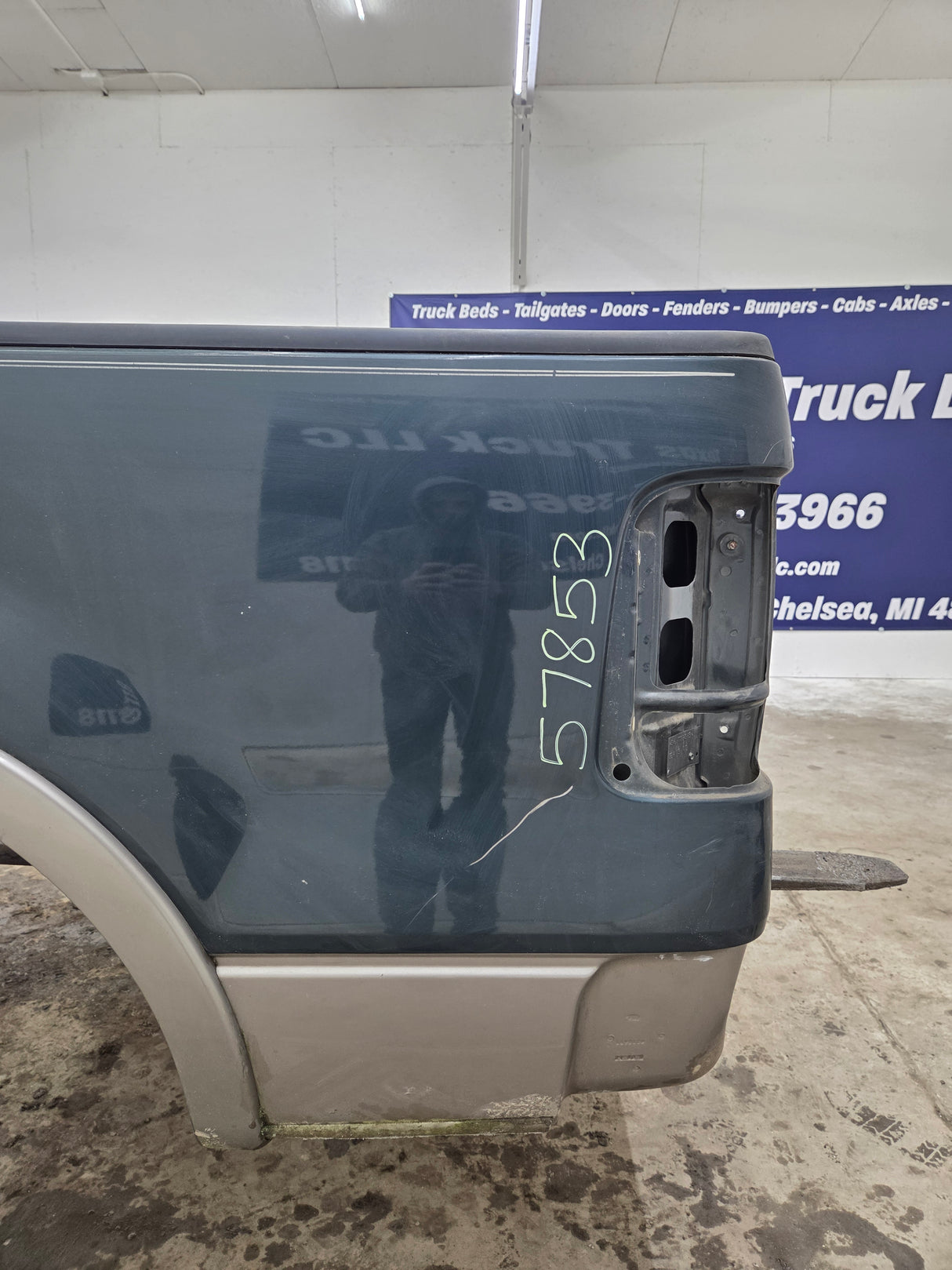 2004-2008 Ford F150 5' 6" Short Truck Bed