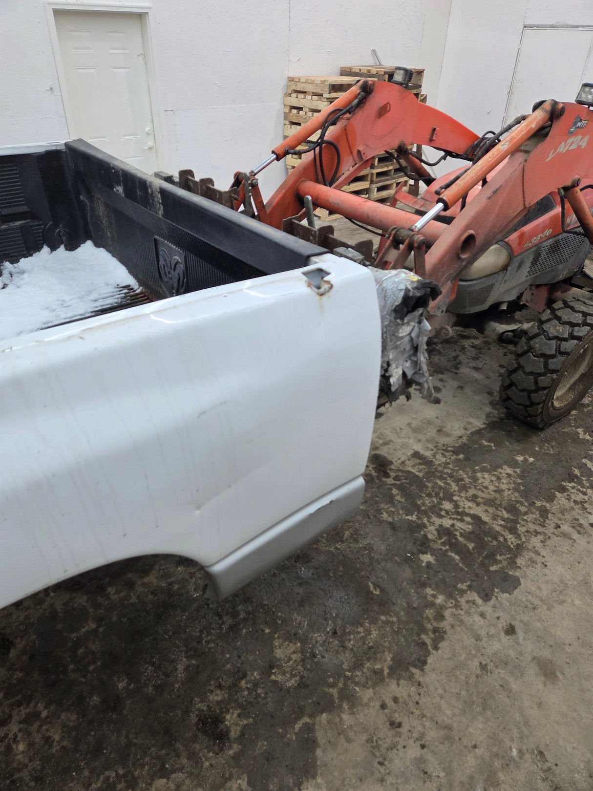 2003-2008 Dodge Ram 1500 2500 3500 3rd Gen 6' 4" Short Truck Bed